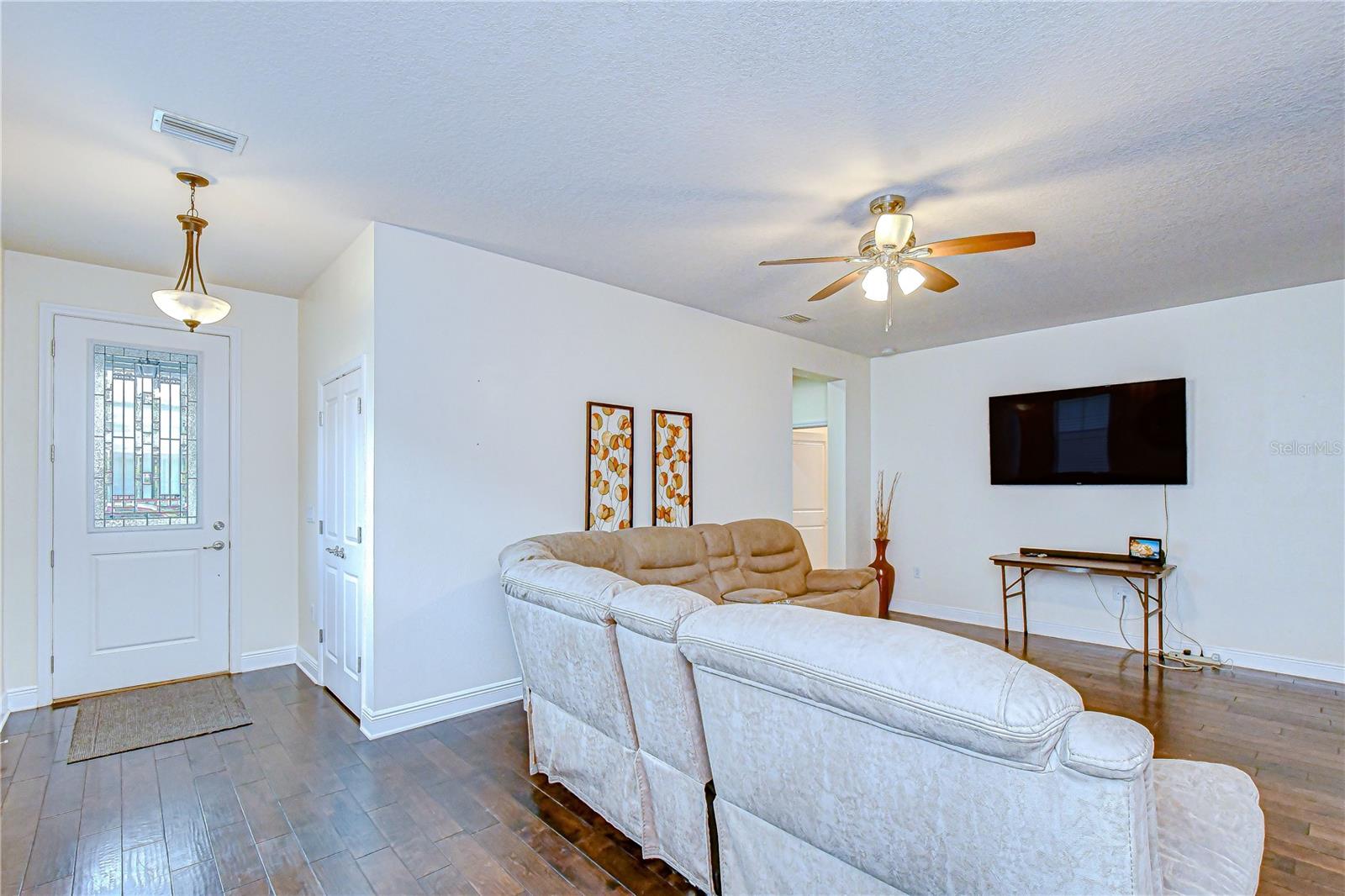 RAVINIA PH 1 - Residential