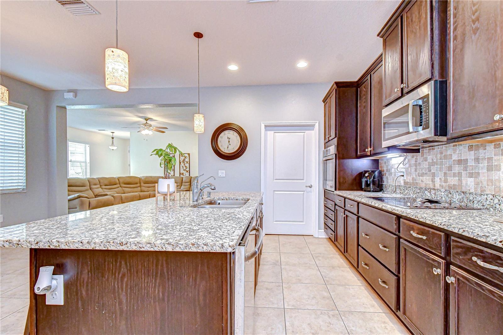 RAVINIA PH 1 - Residential