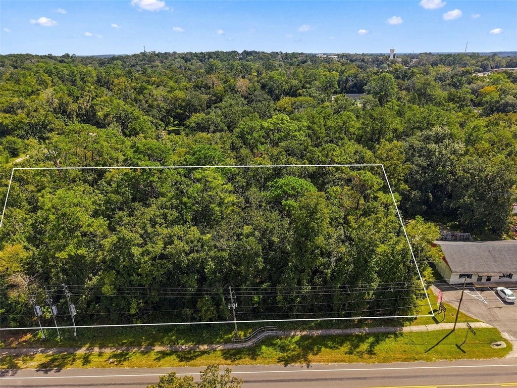 Photo of Ponce De Leon Boulevard, Brooksville, FL 34601 (MLS # W7889750)