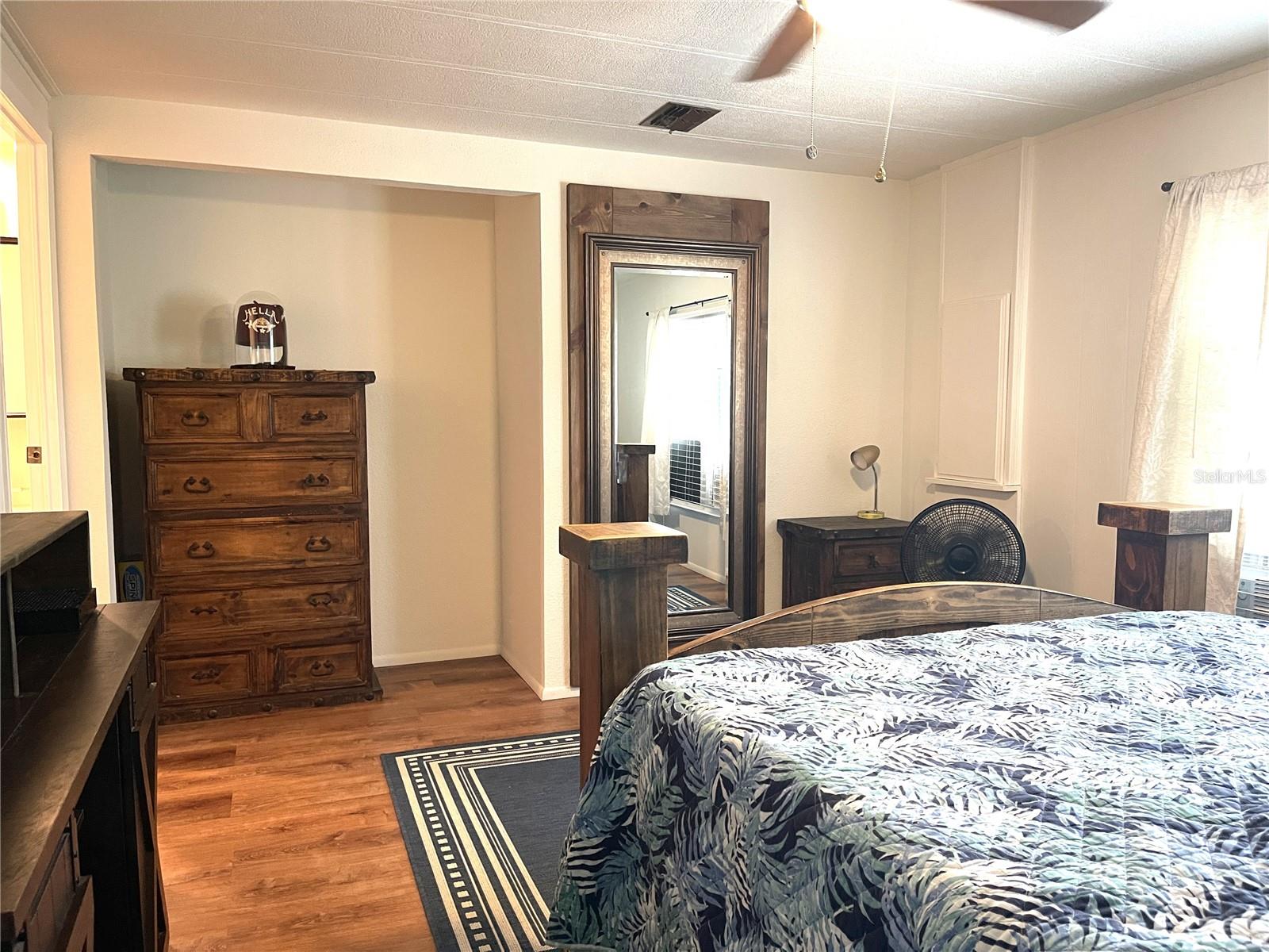 CONTINENTAL COUNTRY CLUB - Residential