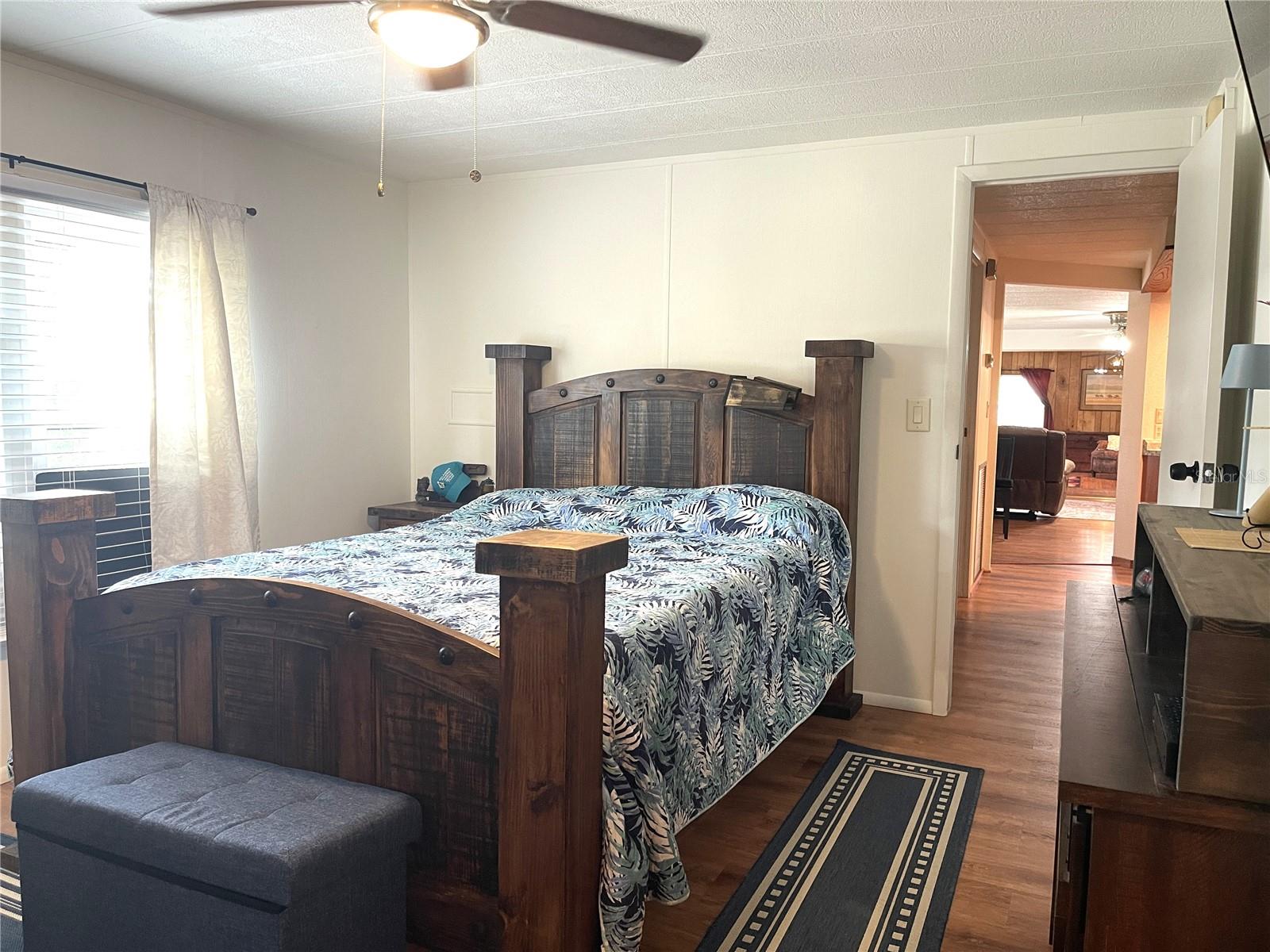 CONTINENTAL COUNTRY CLUB - Residential