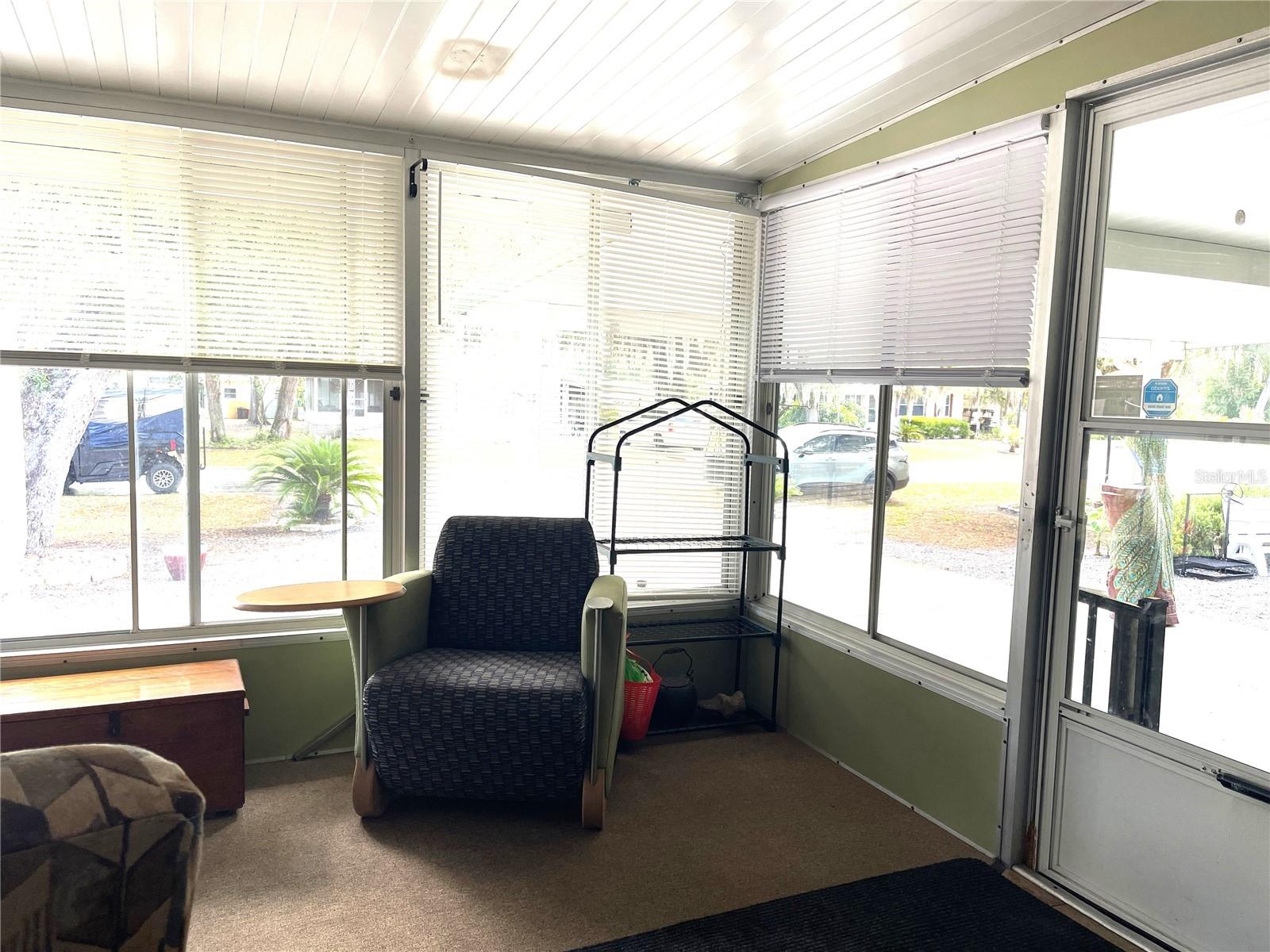 CONTINENTAL COUNTRY CLUB - Residential