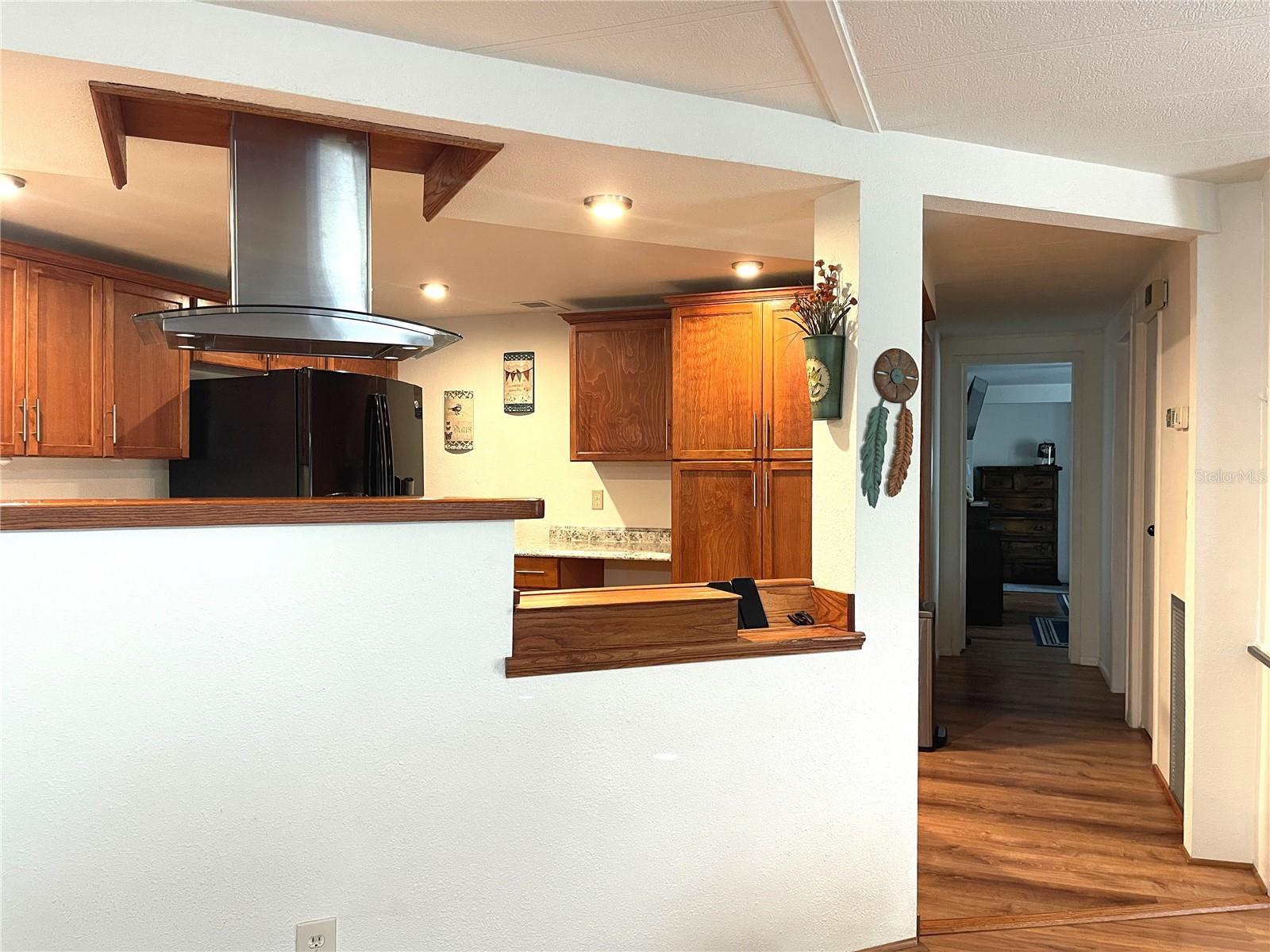 CONTINENTAL COUNTRY CLUB - Residential