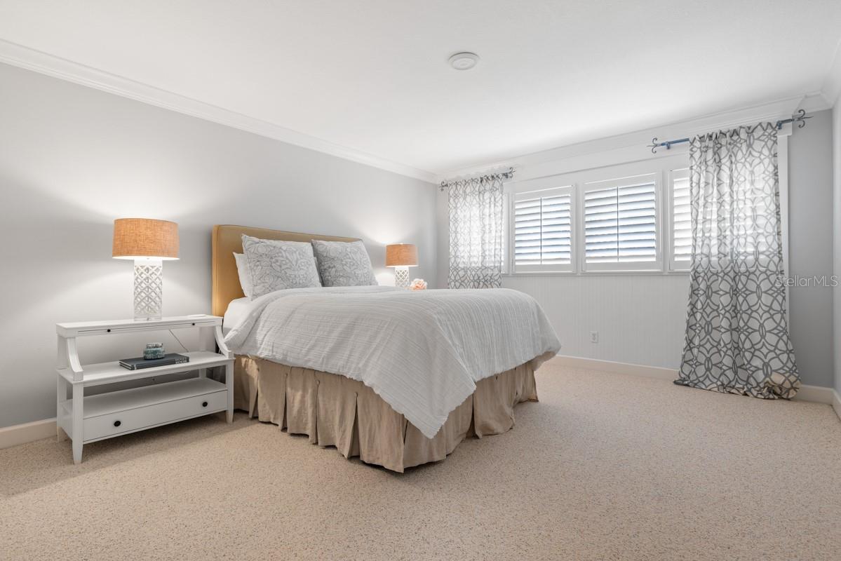 ISLEWORTH - Residential