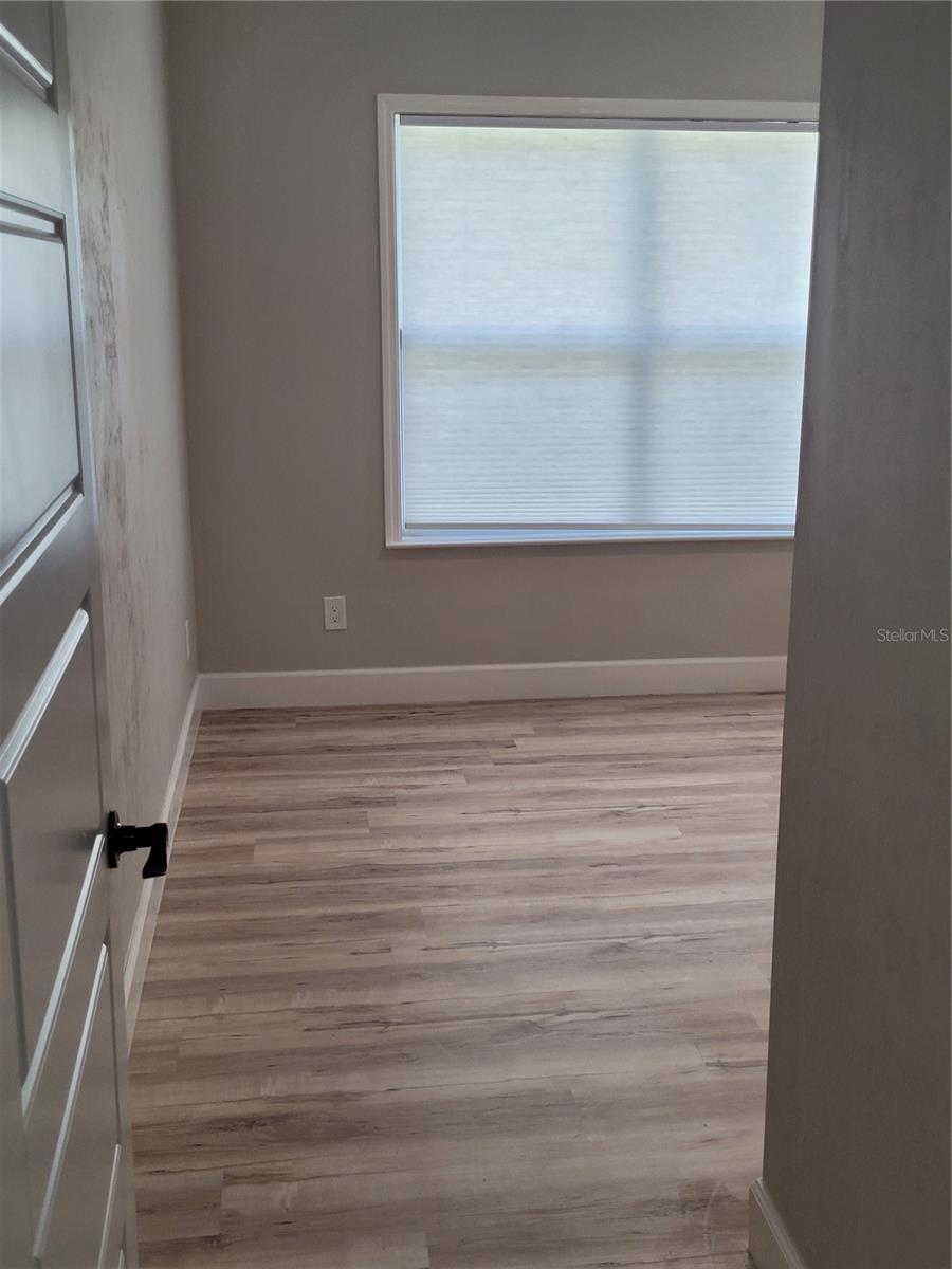 LAKESHORE GARDENS - Residential