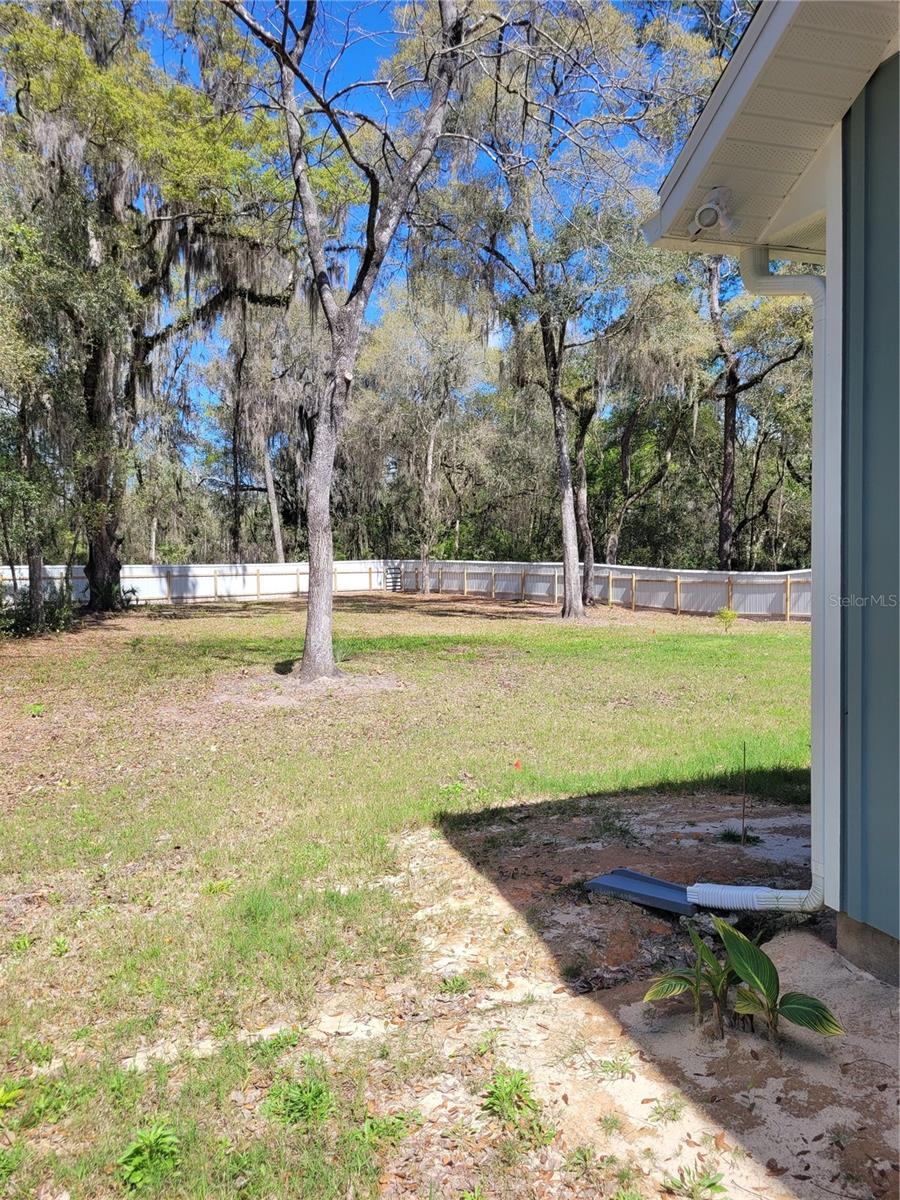 LAKESHORE GARDENS - Residential