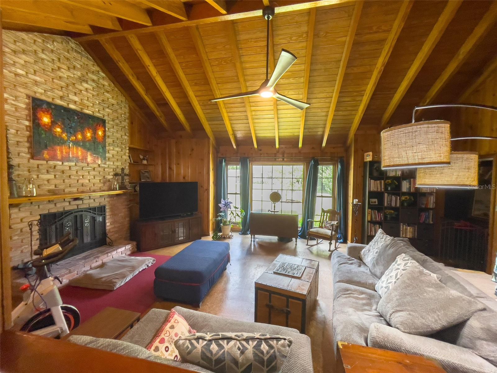 HIGHLAND PINES - Residential