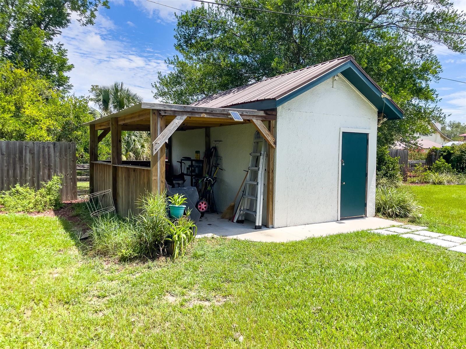 HIGHLAND PINES - Residential