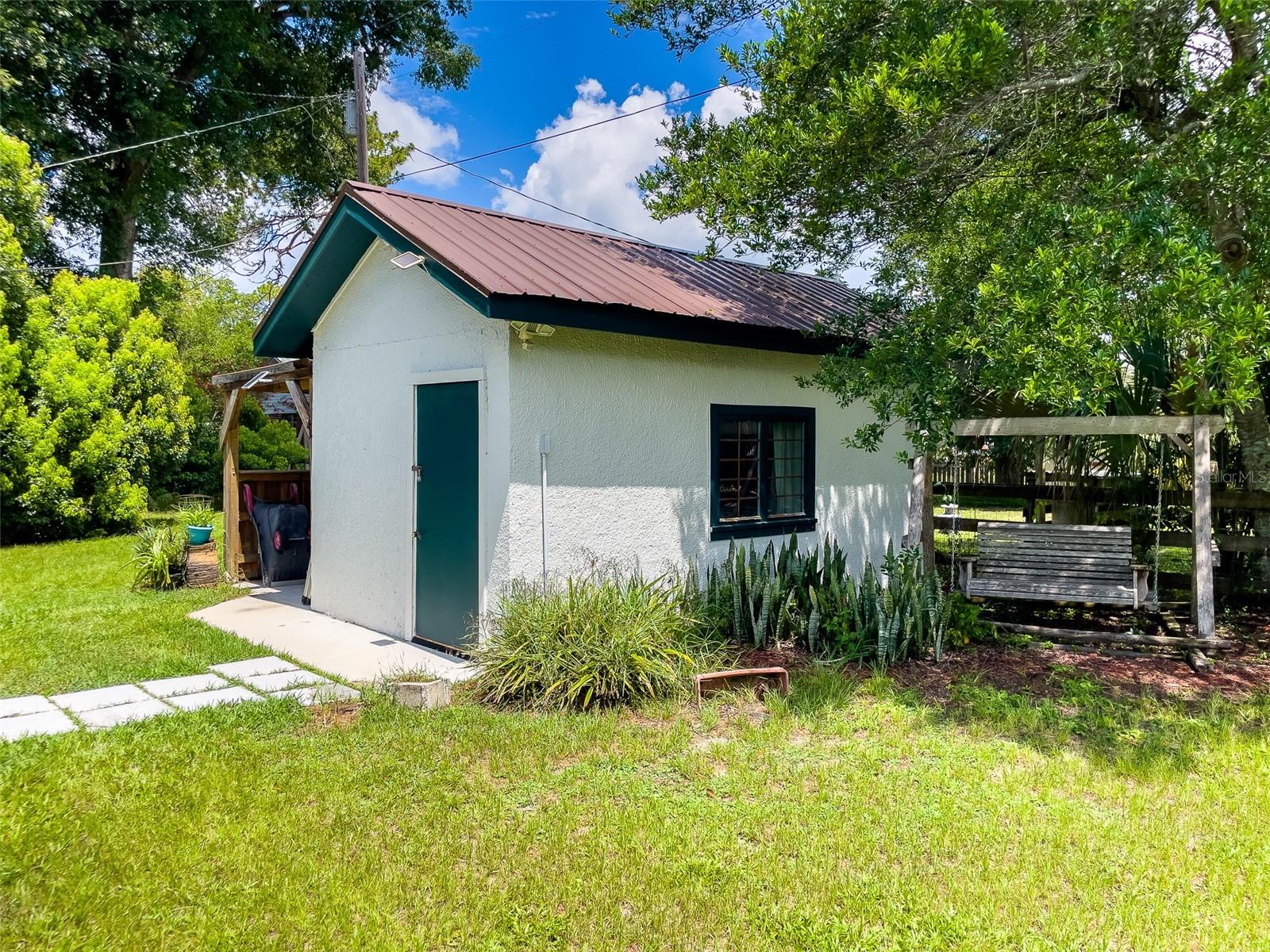 HIGHLAND PINES - Residential