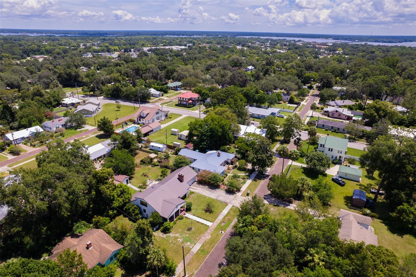 HIGHLAND PINES - Residential