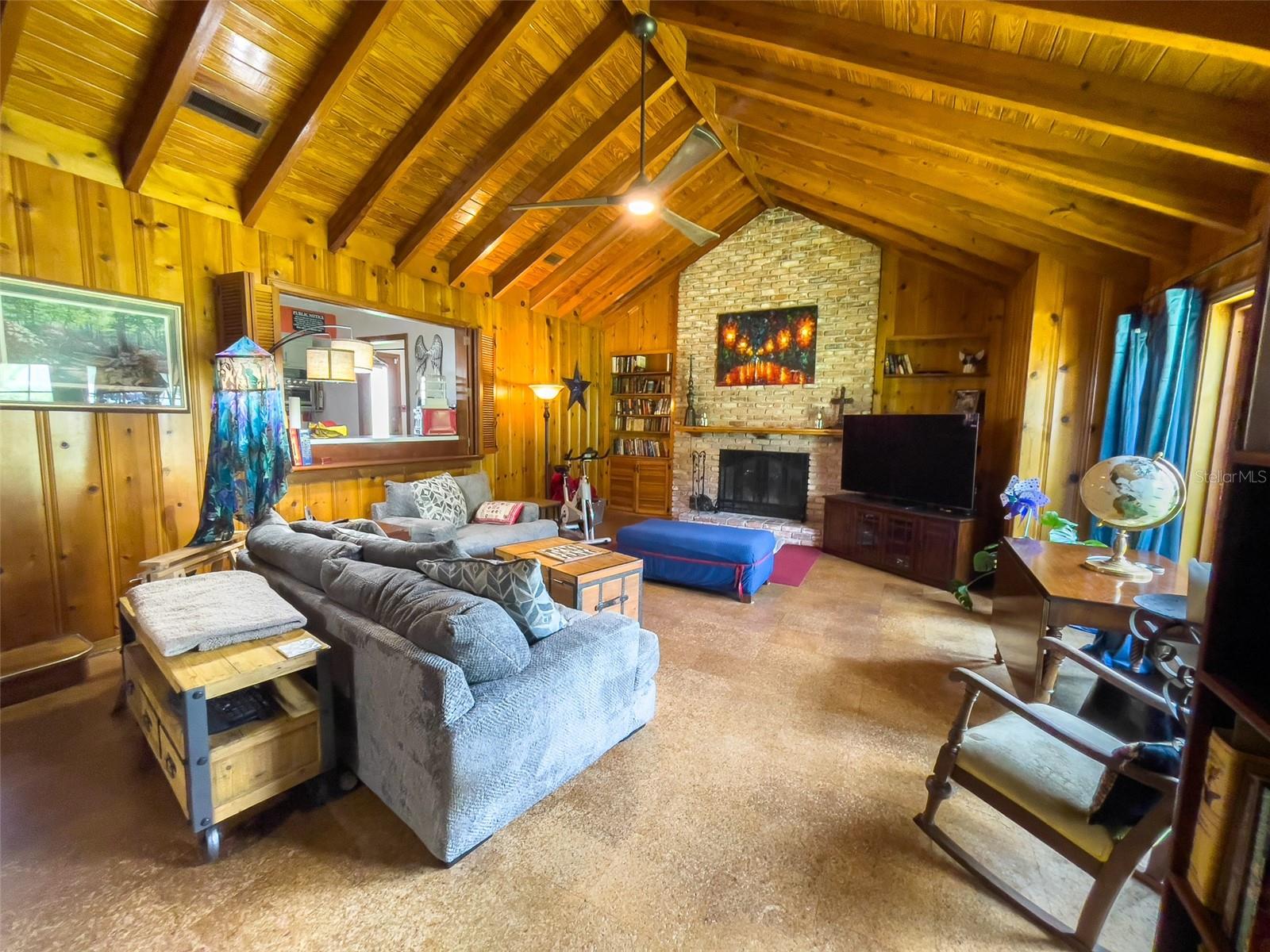 HIGHLAND PINES - Residential