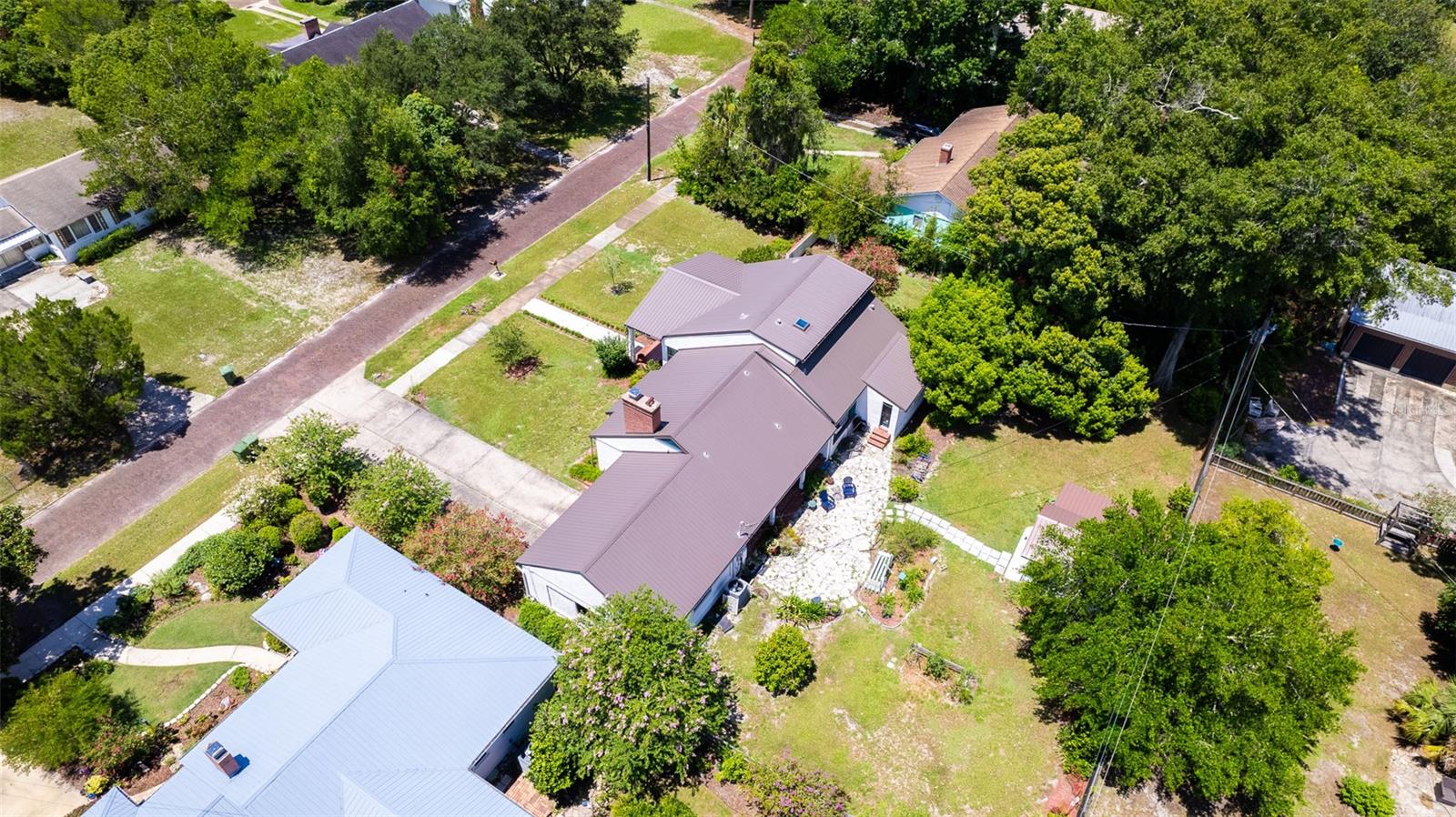 HIGHLAND PINES - Residential