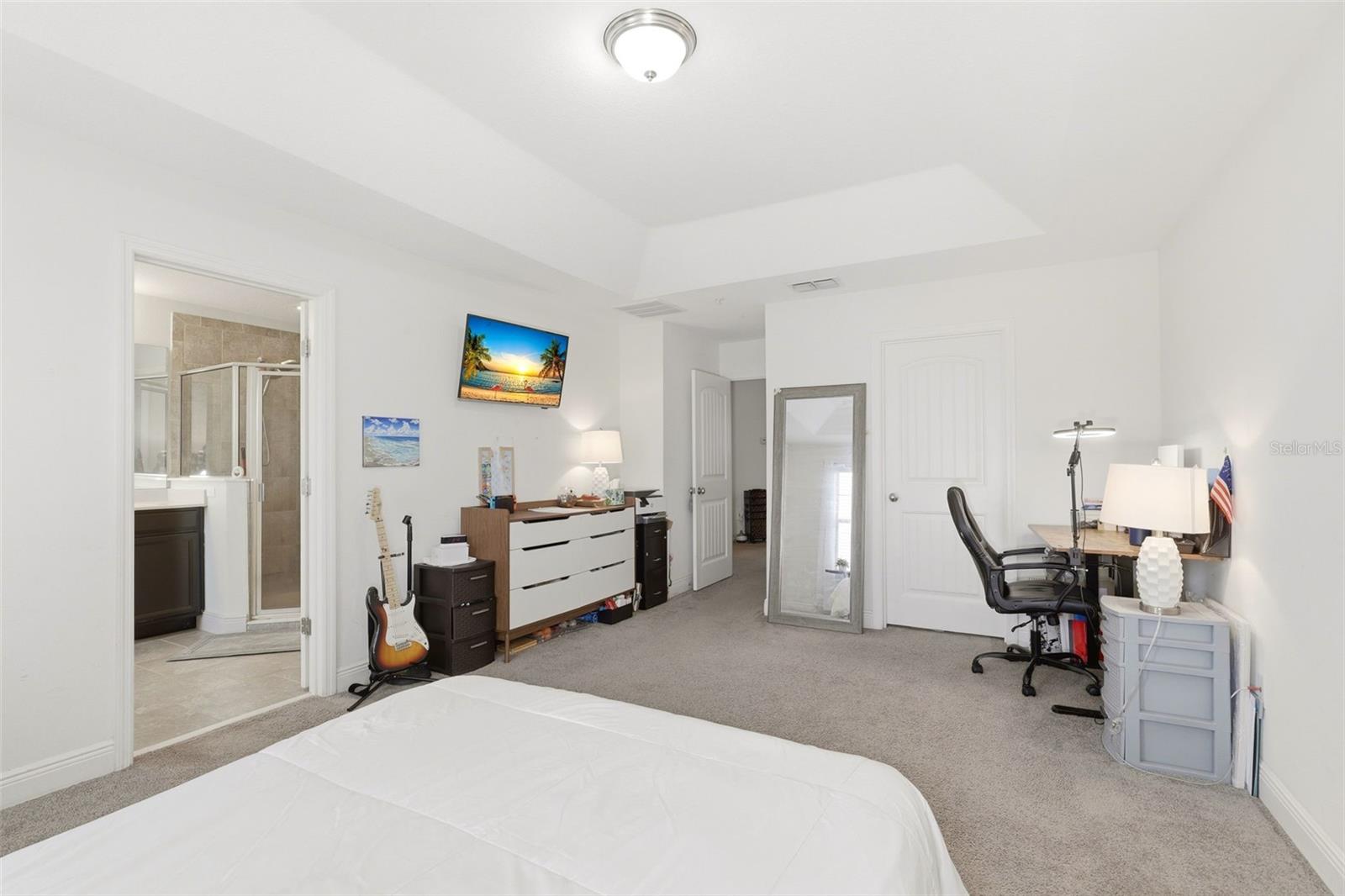 10558 GREEN IVY LANE