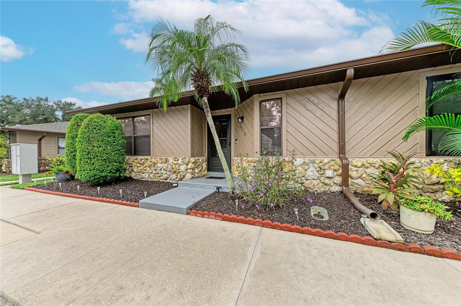 5313 11th Street Circle E, Bradenton