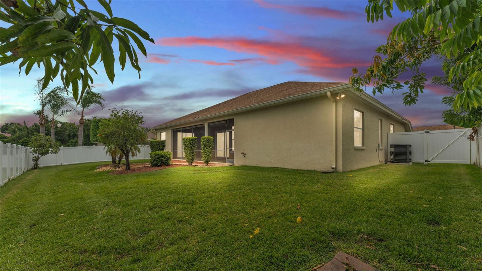 5564 PEBBLE BEACH DRIVE