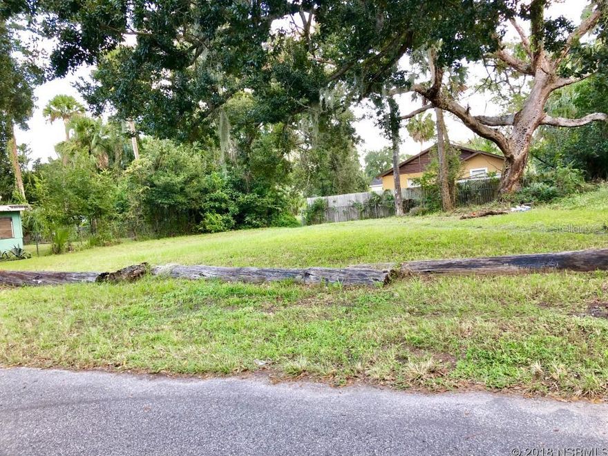 64 x 78 Vacant Parcel close to shopping.  Owner will finance with large down payment!  Title has been cleared.