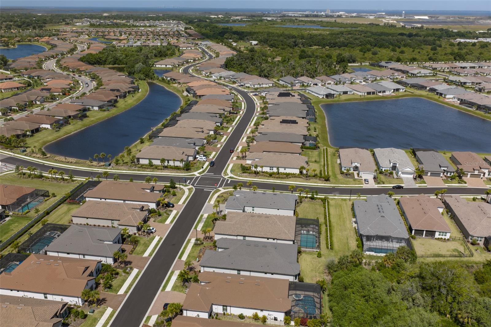 ESPLANADE NORTH AT ARTISAN LAKES SUBPH I - Residential