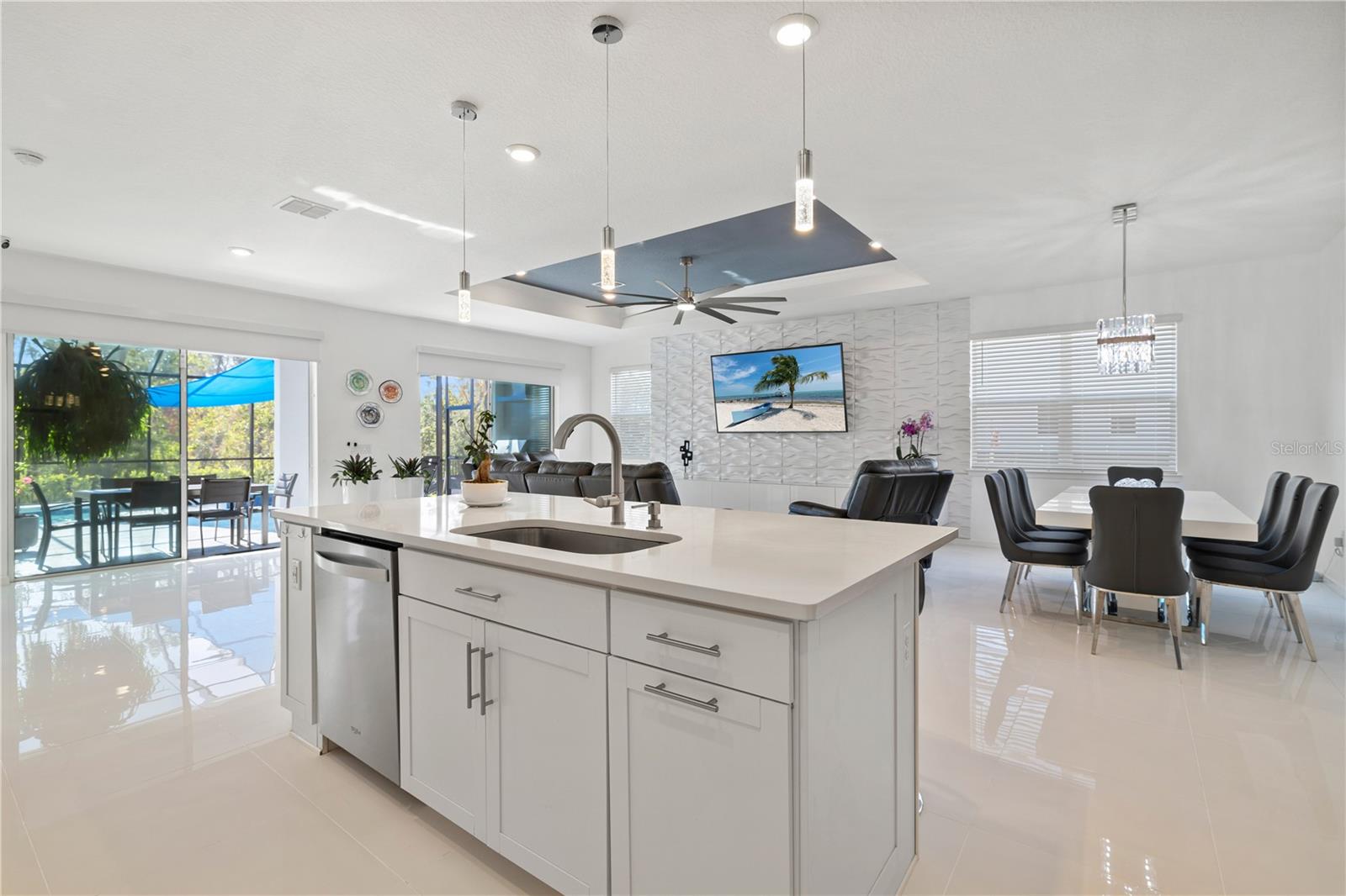 DEL WEBB OASIS PHASE 2 - Residential