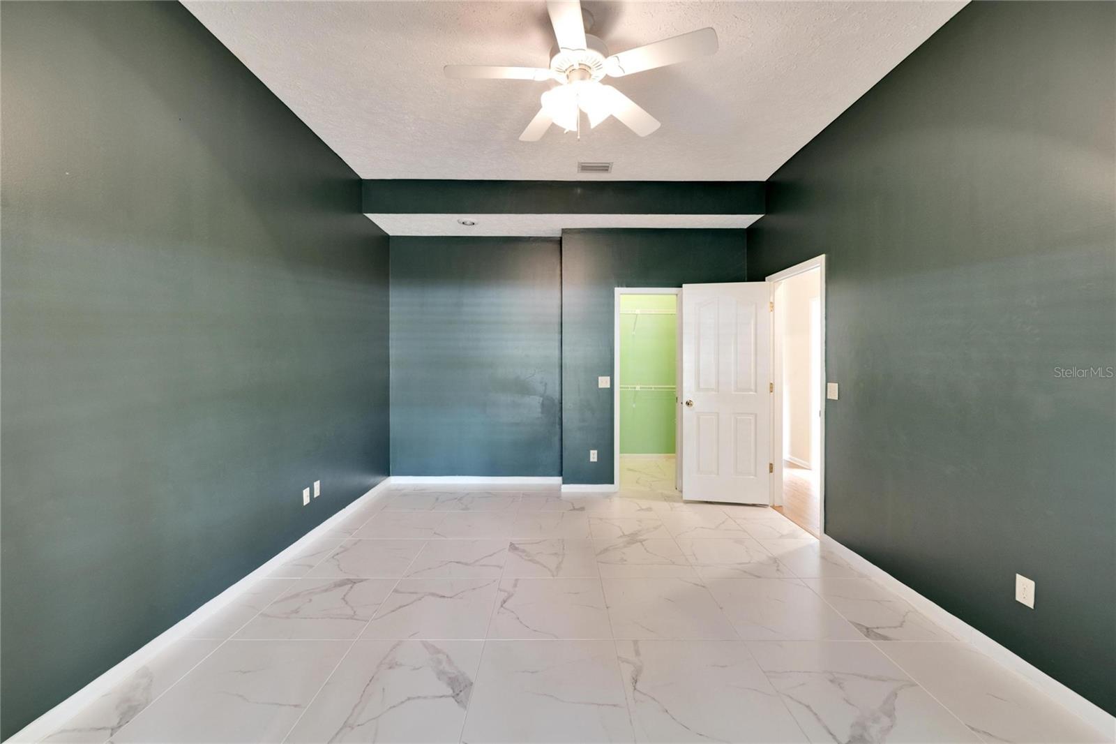 THE MANORS AT CRYSTAL LAKES - Residential