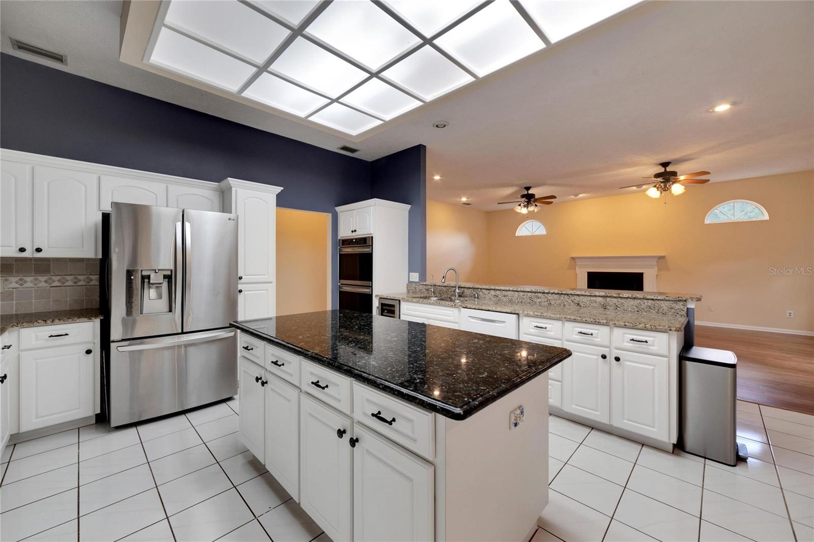 THE MANORS AT CRYSTAL LAKES - Residential