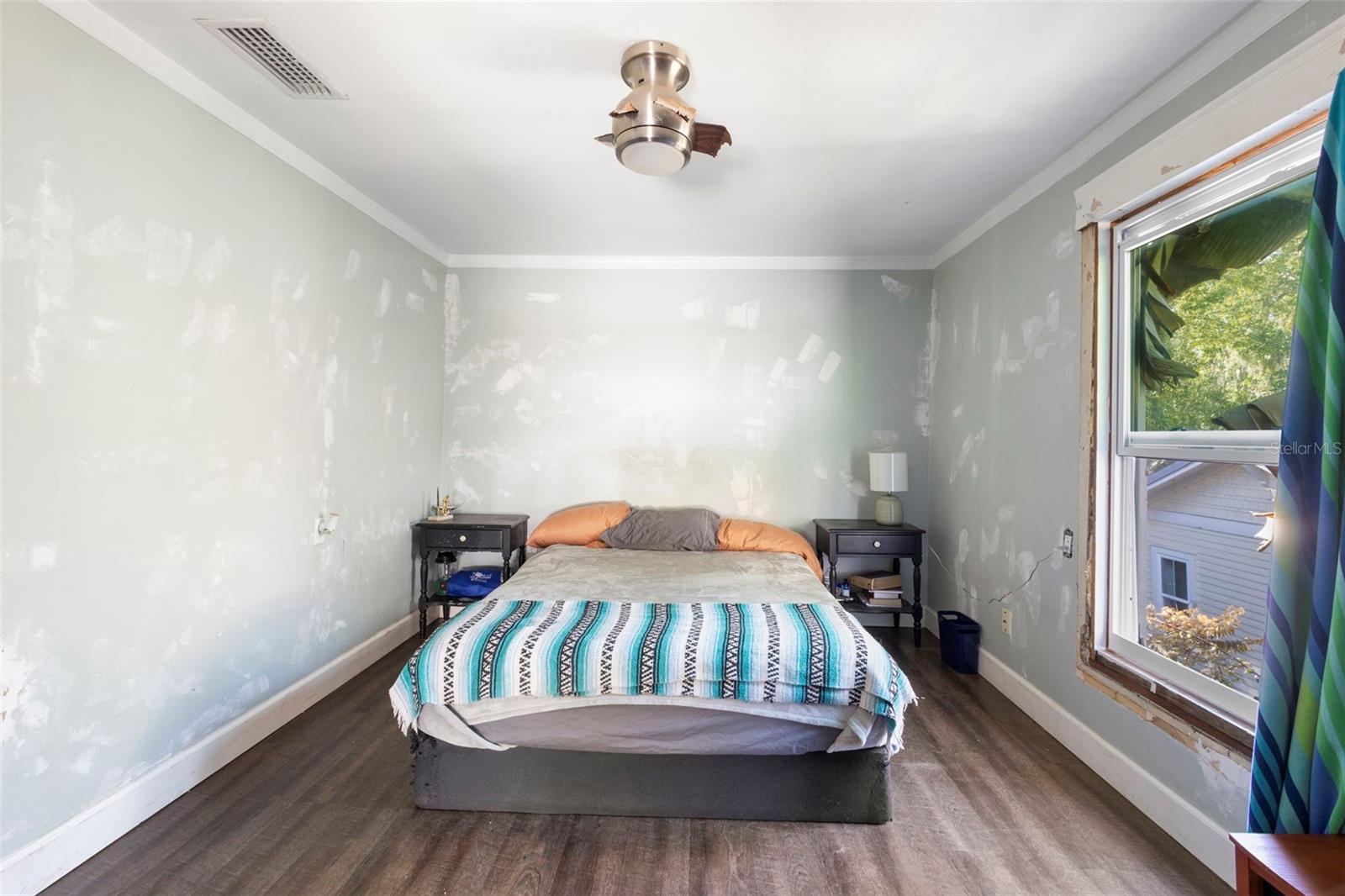 FINNEGANS NEW SMYRNA - Residential