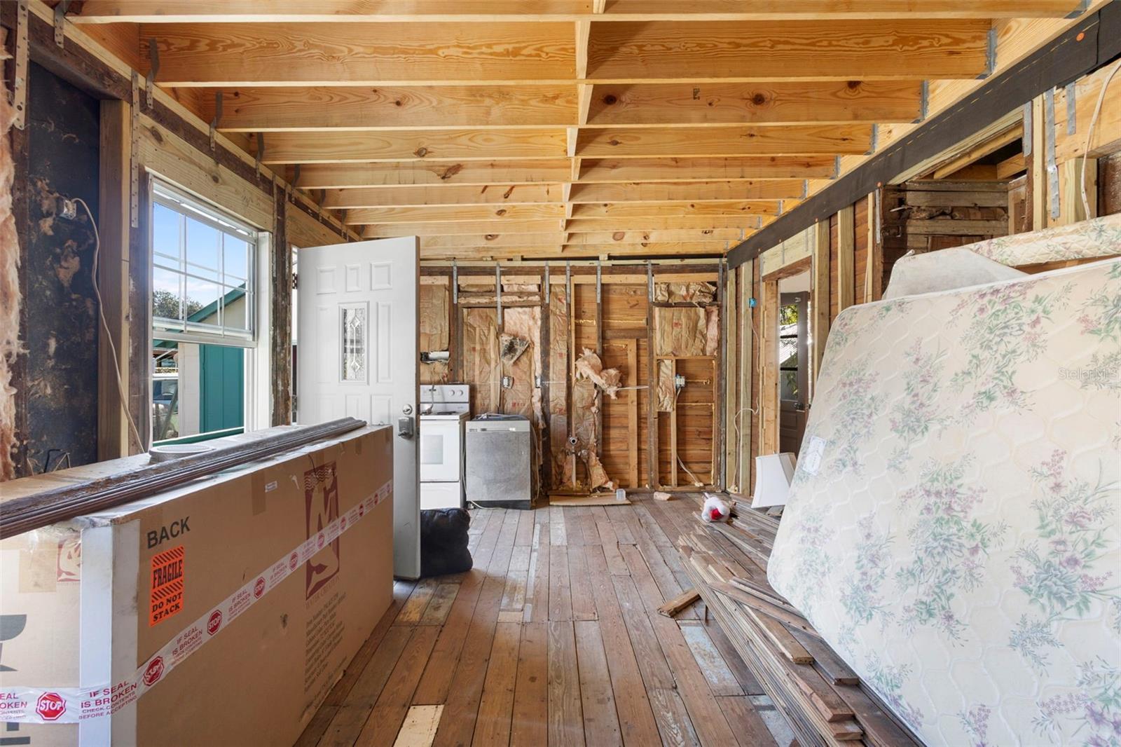 FINNEGANS NEW SMYRNA - Residential