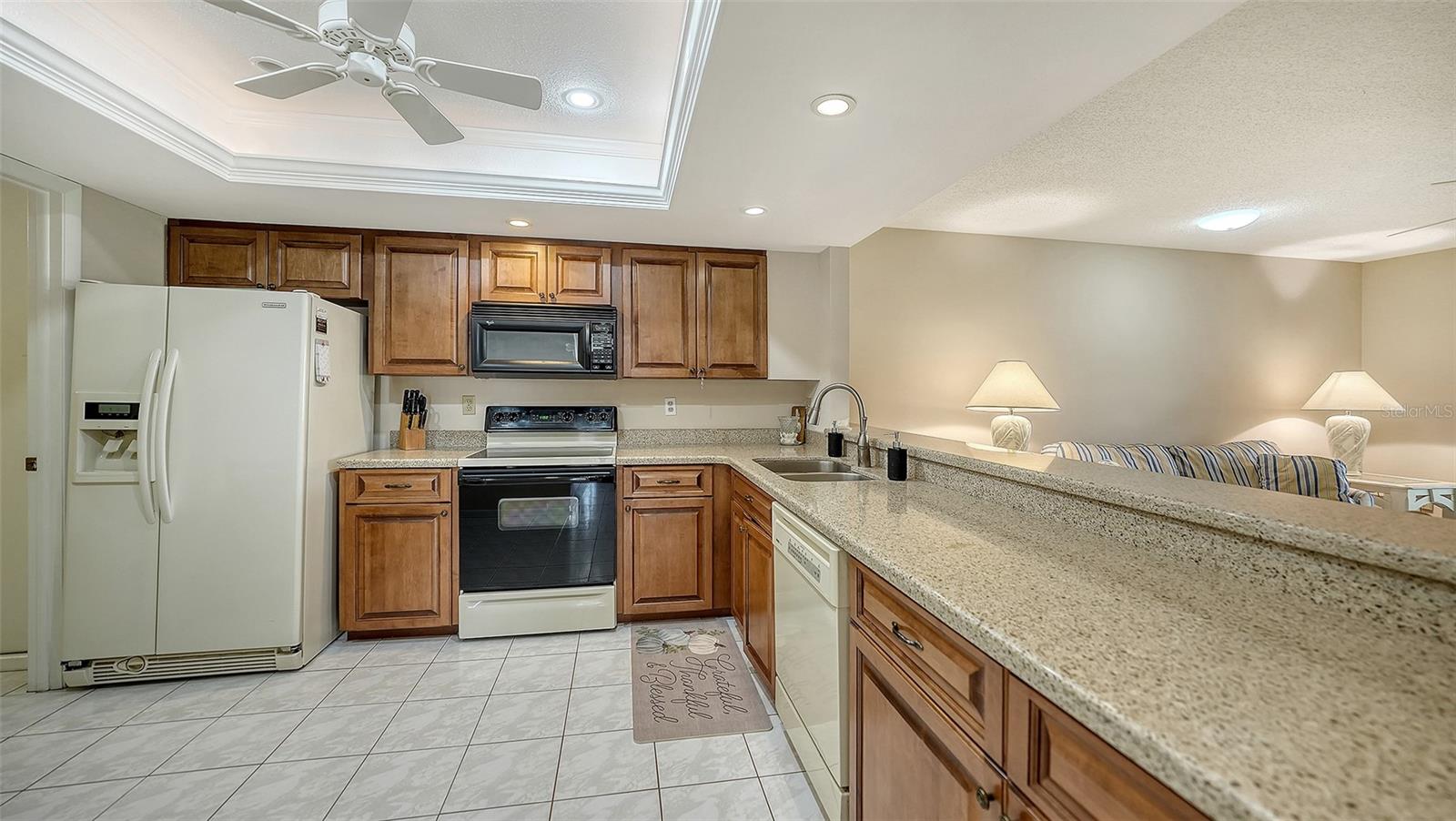 CENTER GATE VILLAGE 4 - Residential