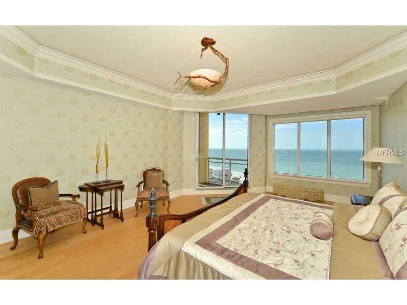 THE BEACH RESIDENCES - Residential