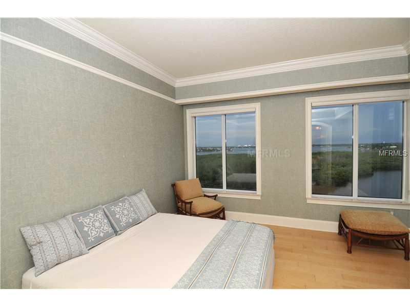 THE BEACH RESIDENCES - Residential