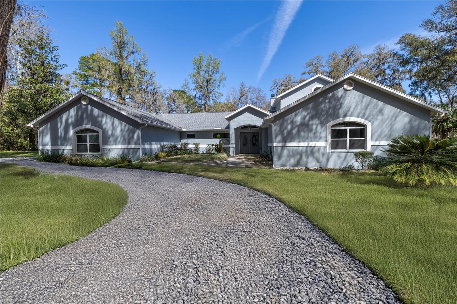 25 LAKE WOOD CIRCLE