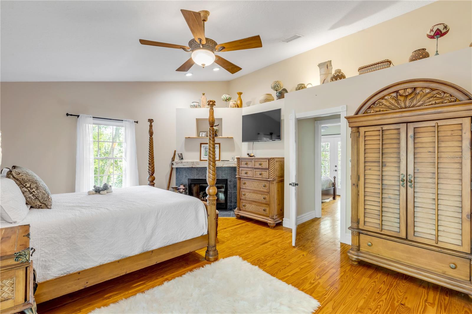 MISSION OAKS UNRECORDED SUB - Residential