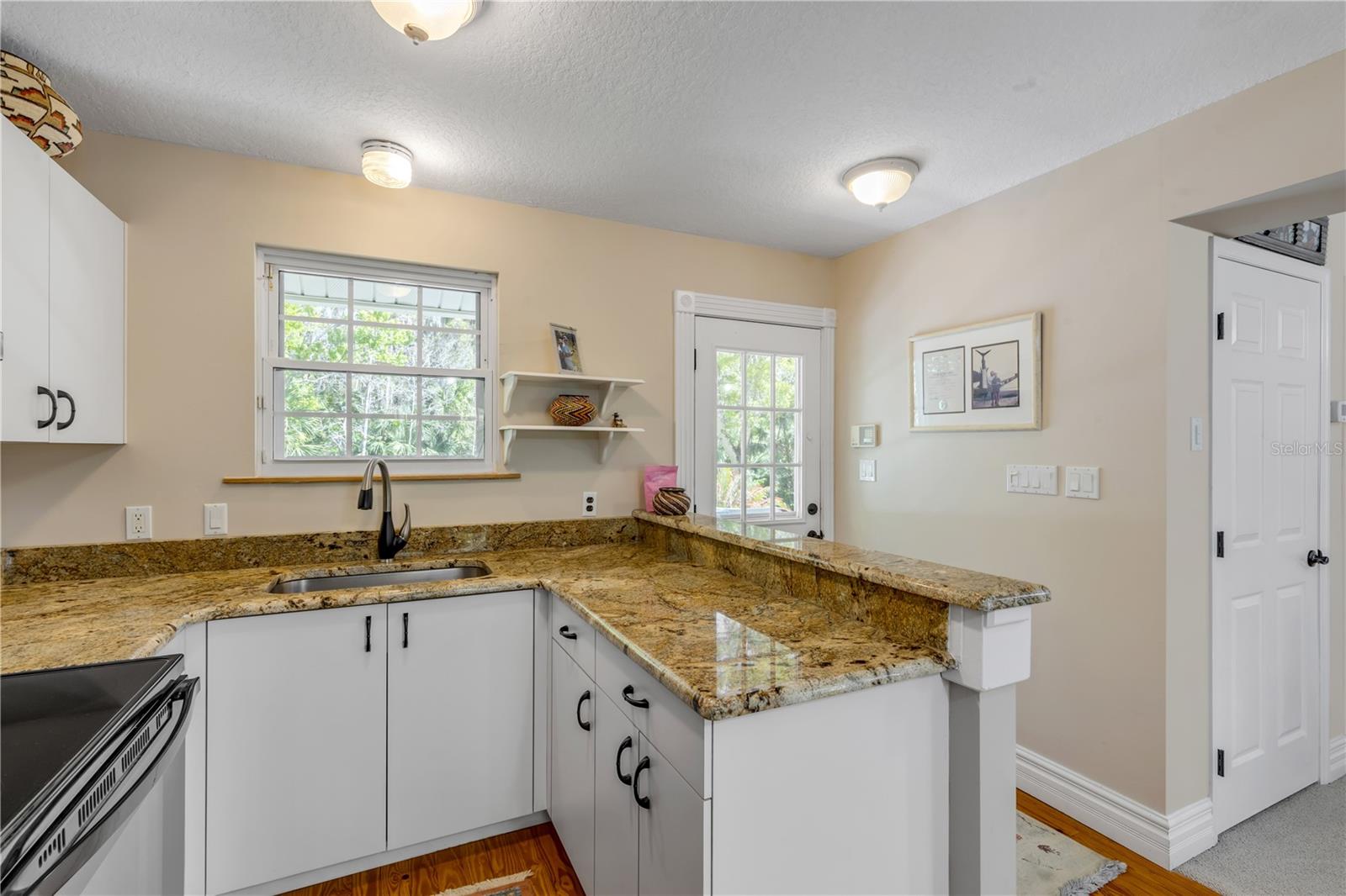 MISSION OAKS UNRECORDED SUB - Residential