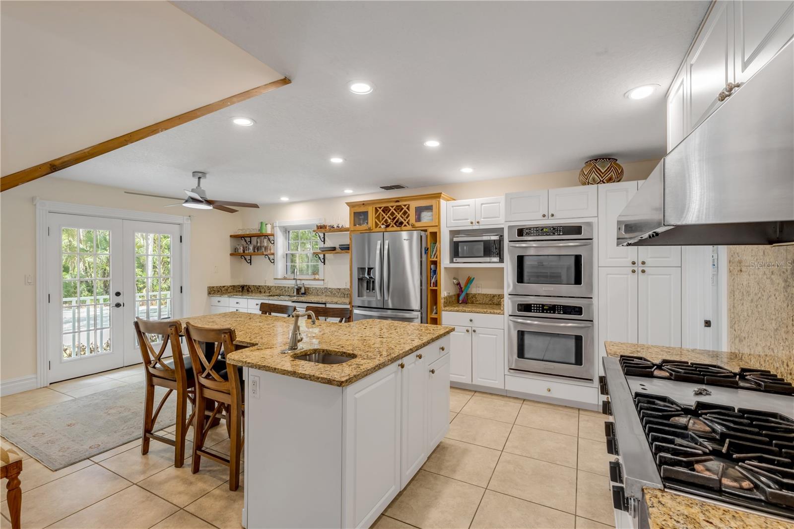 MISSION OAKS UNRECORDED SUB - Residential