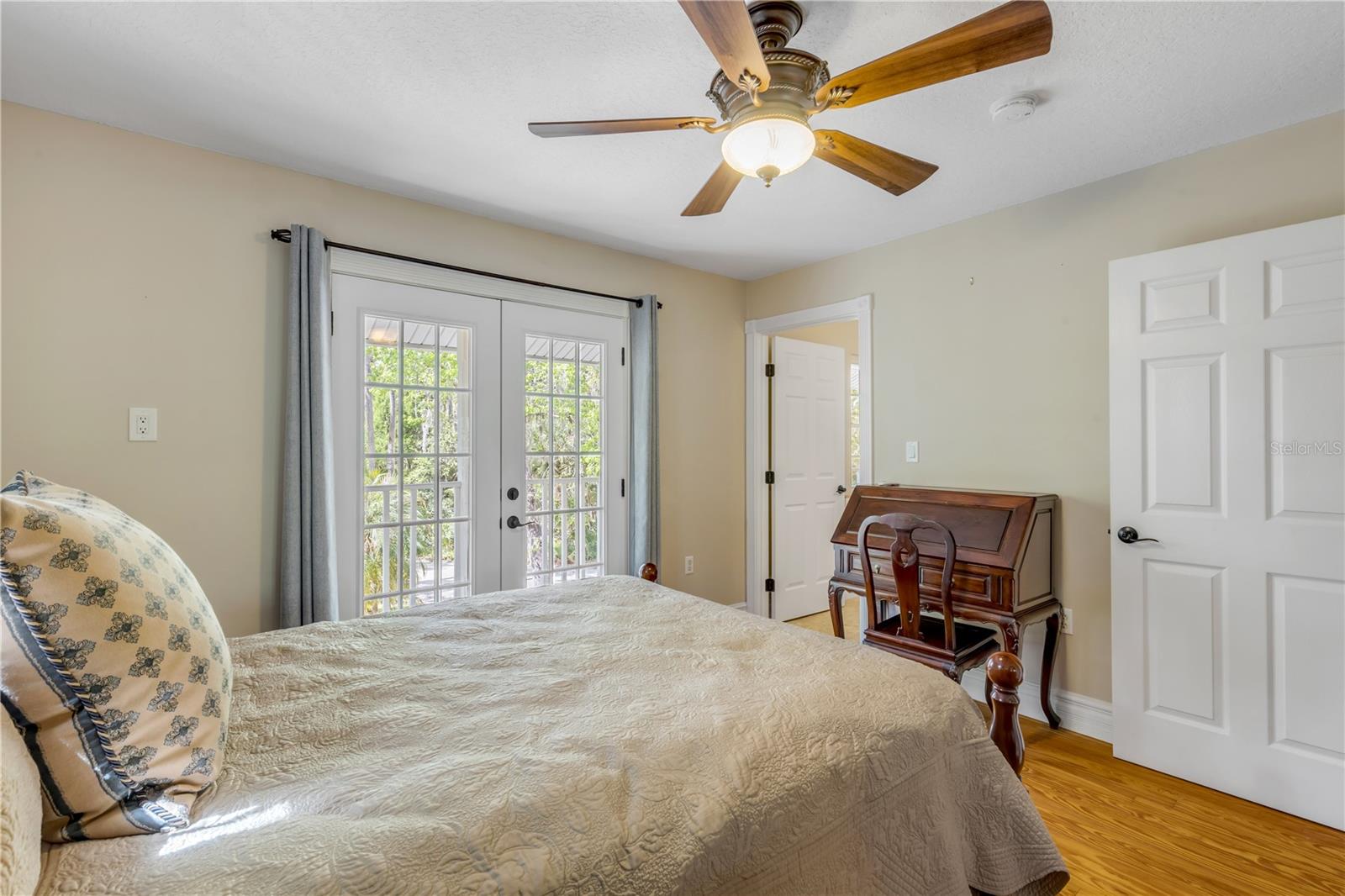 MISSION OAKS UNRECORDED SUB - Residential