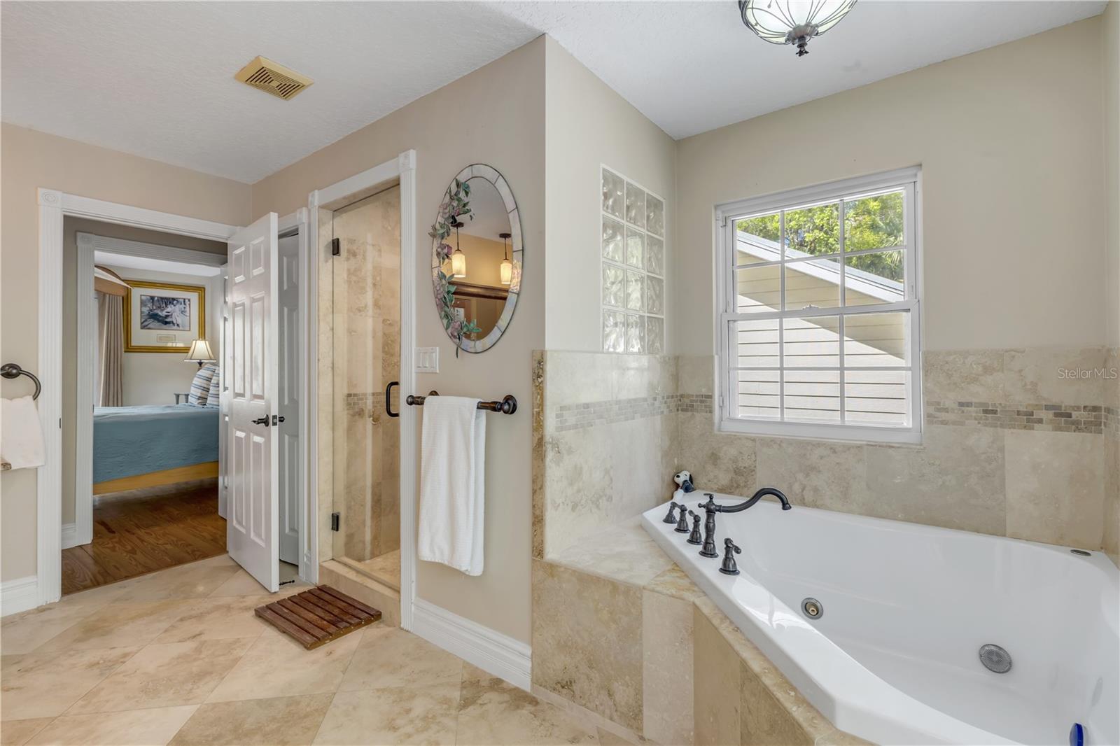 MISSION OAKS UNRECORDED SUB - Residential