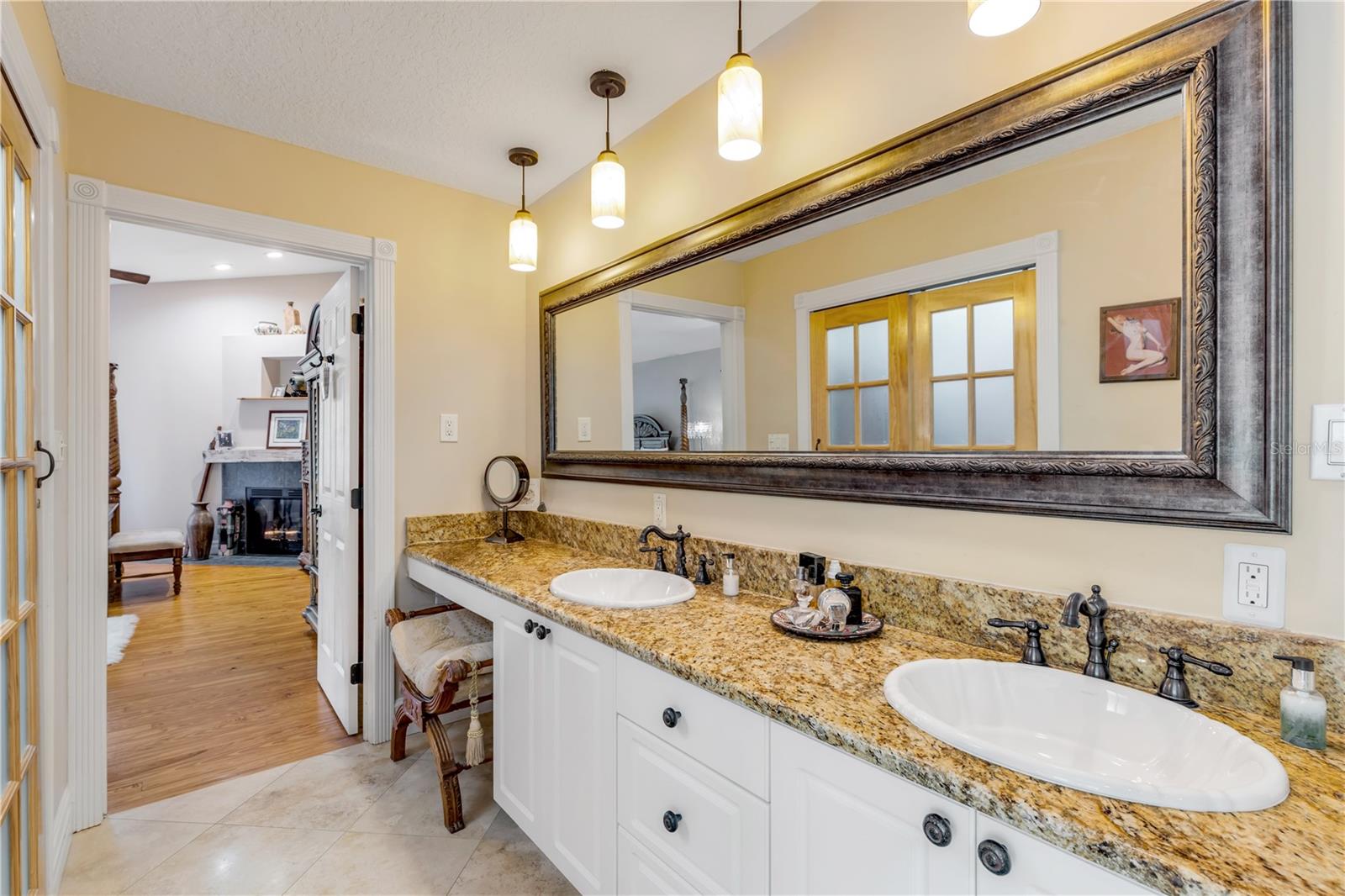 MISSION OAKS UNRECORDED SUB - Residential