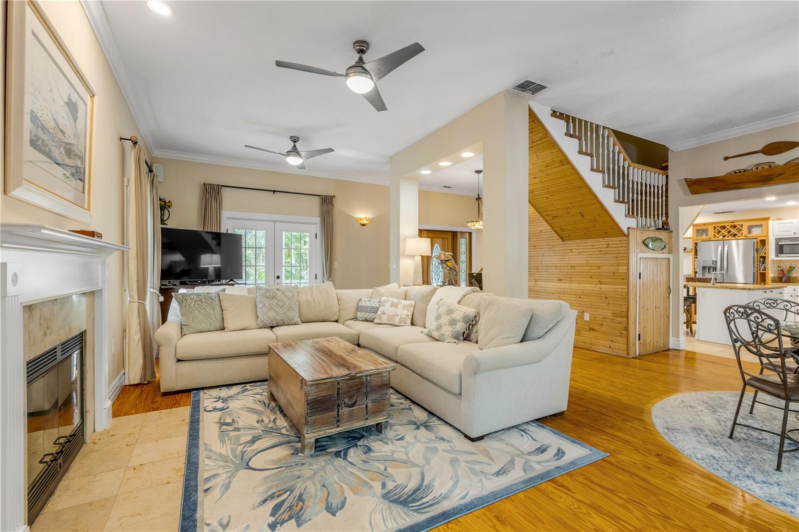 MISSION OAKS UNRECORDED SUB - Residential