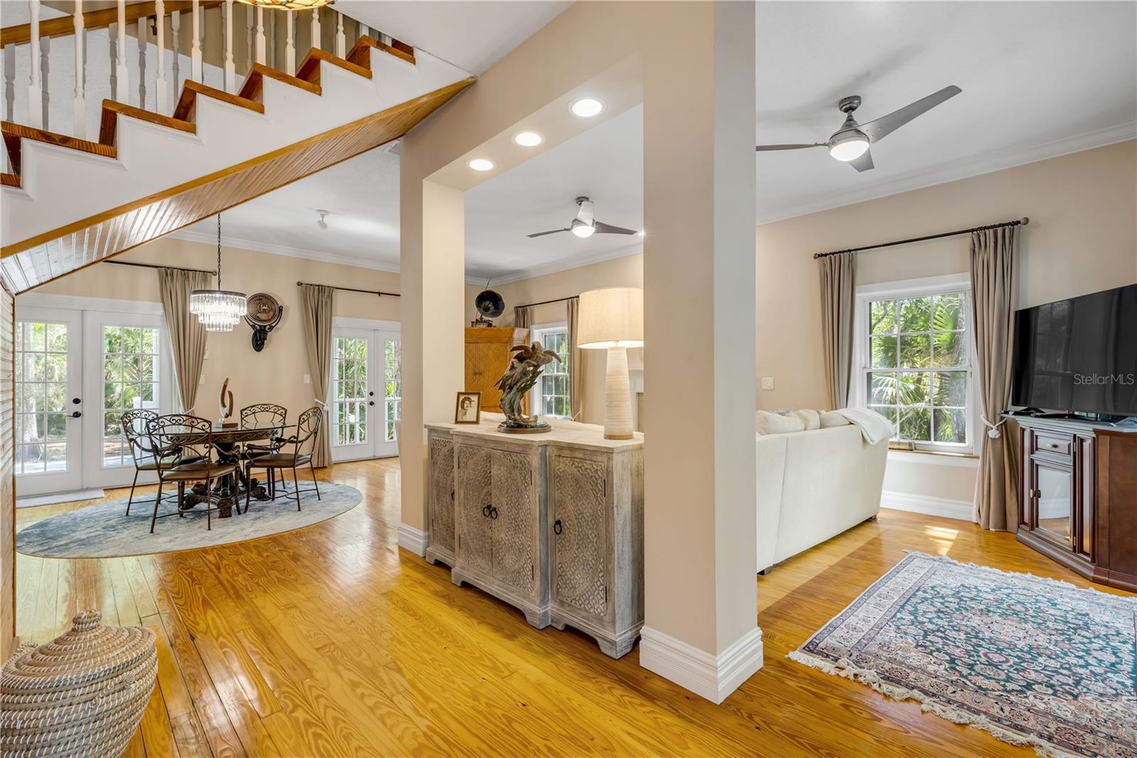 MISSION OAKS UNRECORDED SUB - Residential