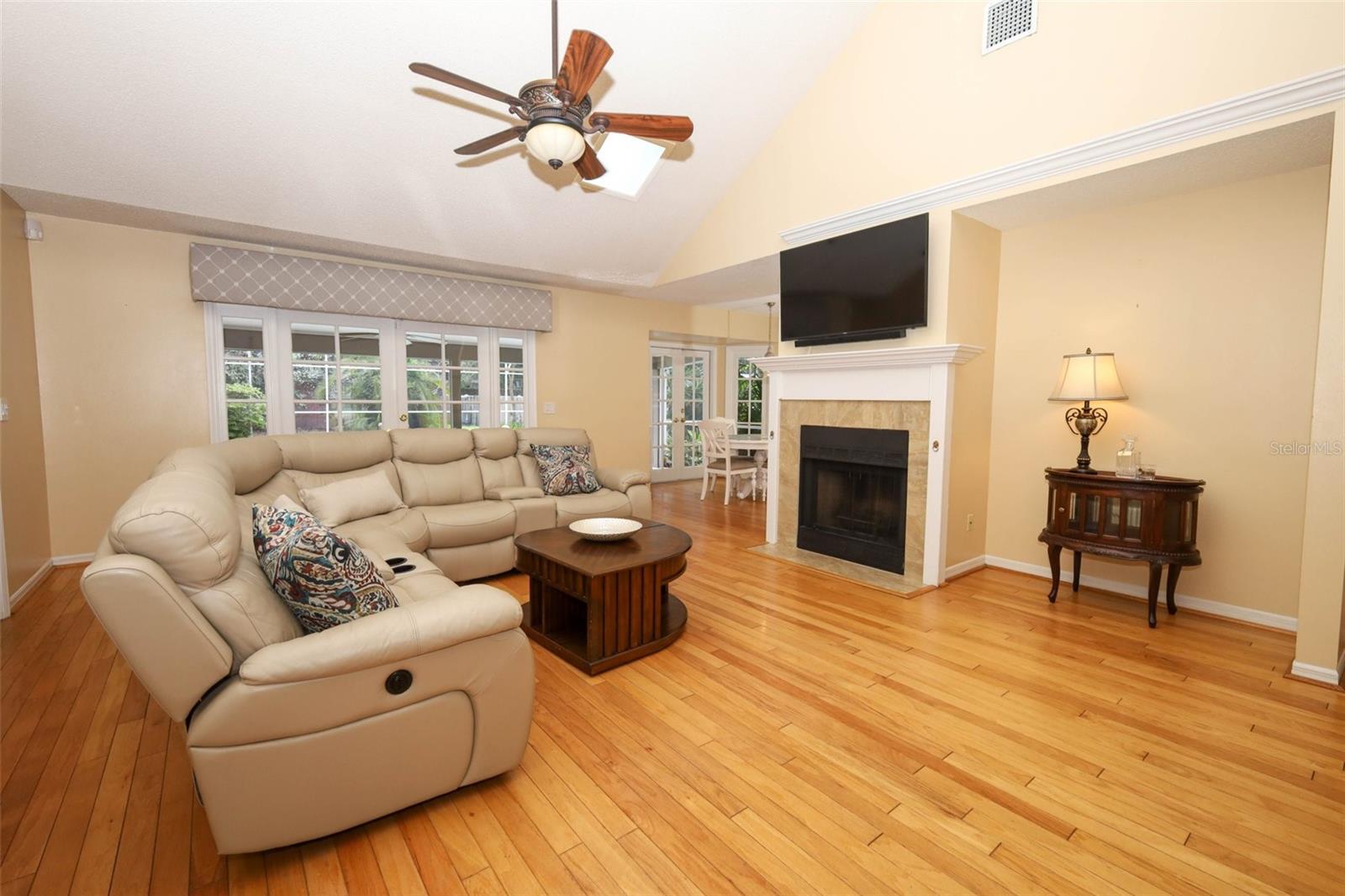 BRYN MAWR PH 01 - Residential