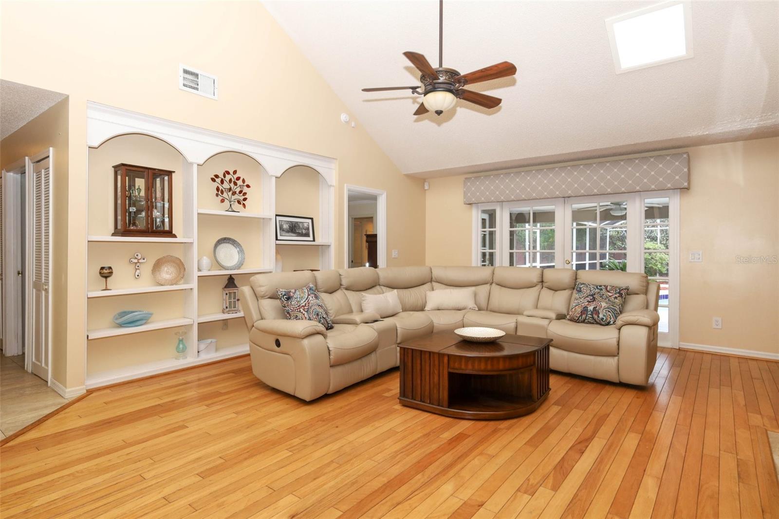 BRYN MAWR PH 01 - Residential