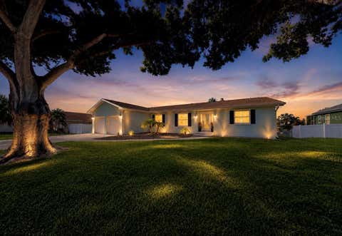 Photo of 708 Spanish Main Drive, Apollo Beach, FL 33572 (MLS # TB8538209)