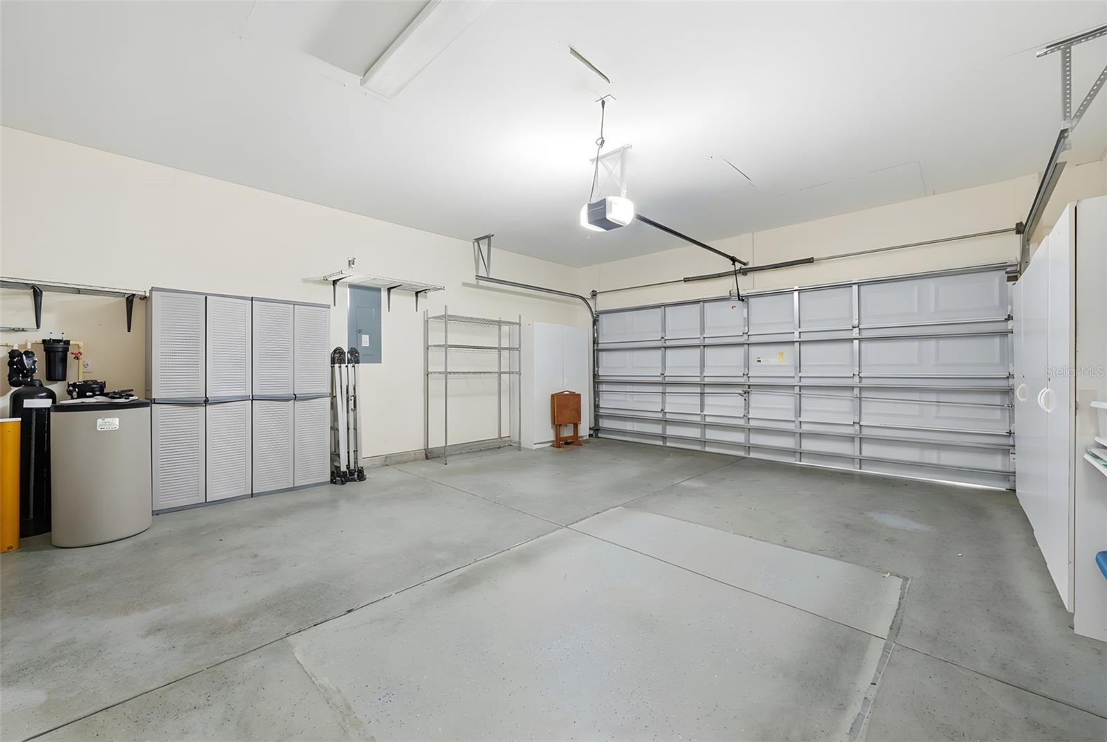 SPRUCE CREEK GOLF & COUNTRY CLUB SAWGRAS - Residential