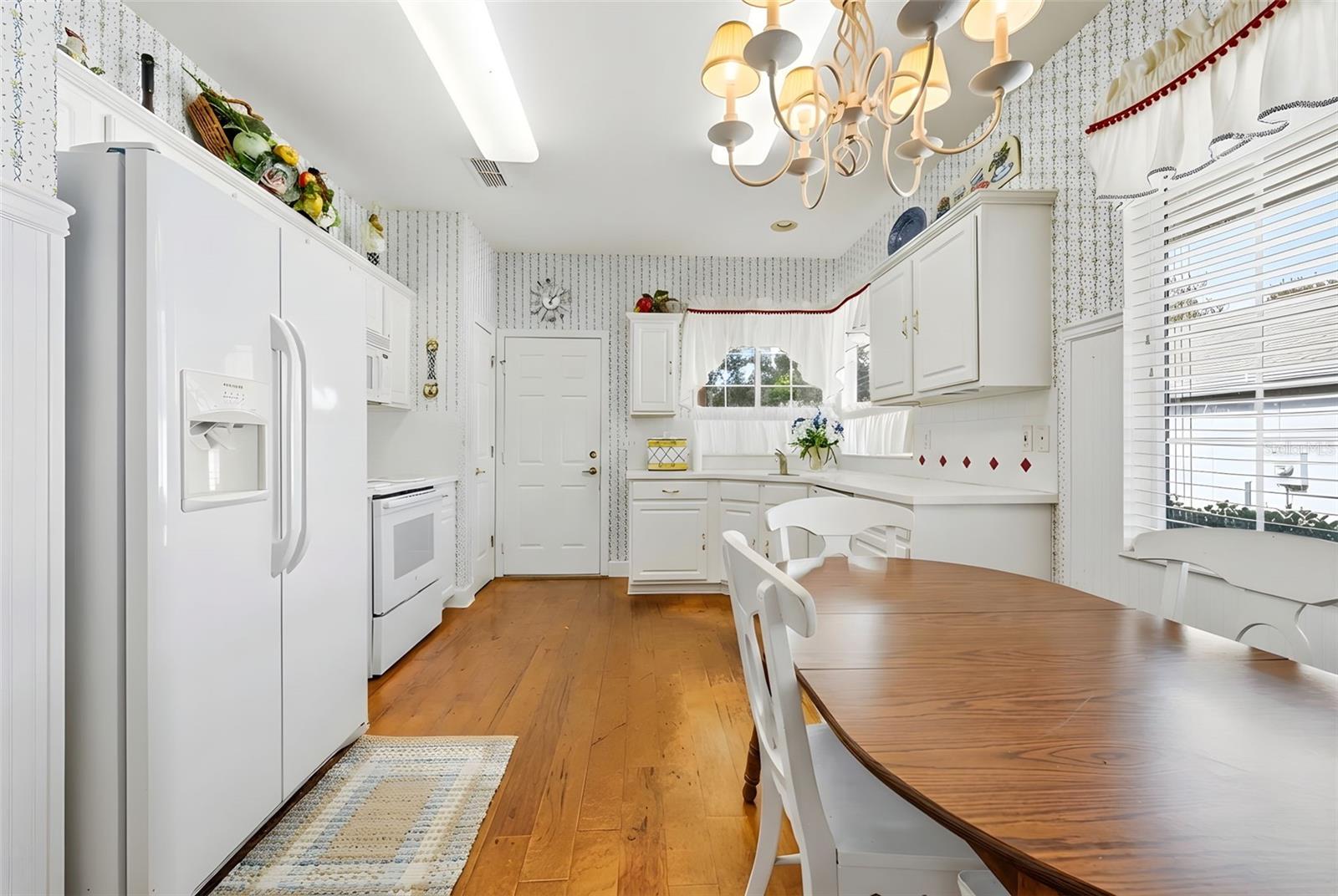 SPRUCE CREEK GOLF & COUNTRY CLUB SAWGRAS - Residential