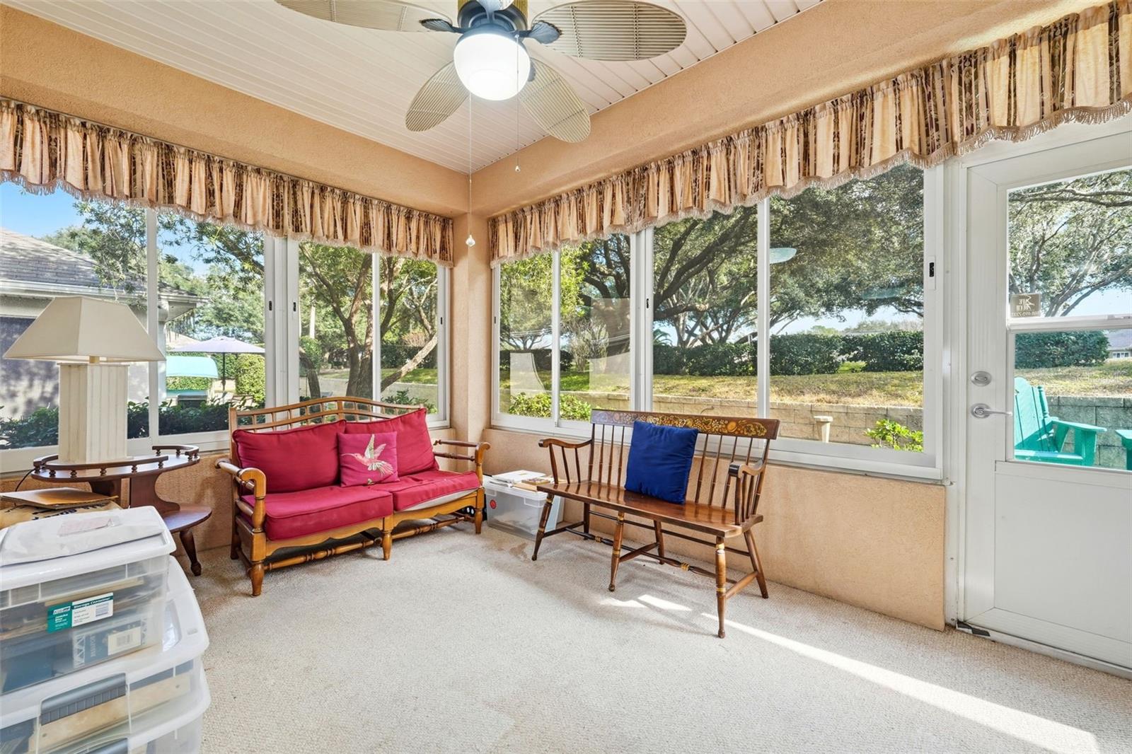 SPRUCE CREEK GOLF & COUNTRY CLUB SAWGRAS - Residential