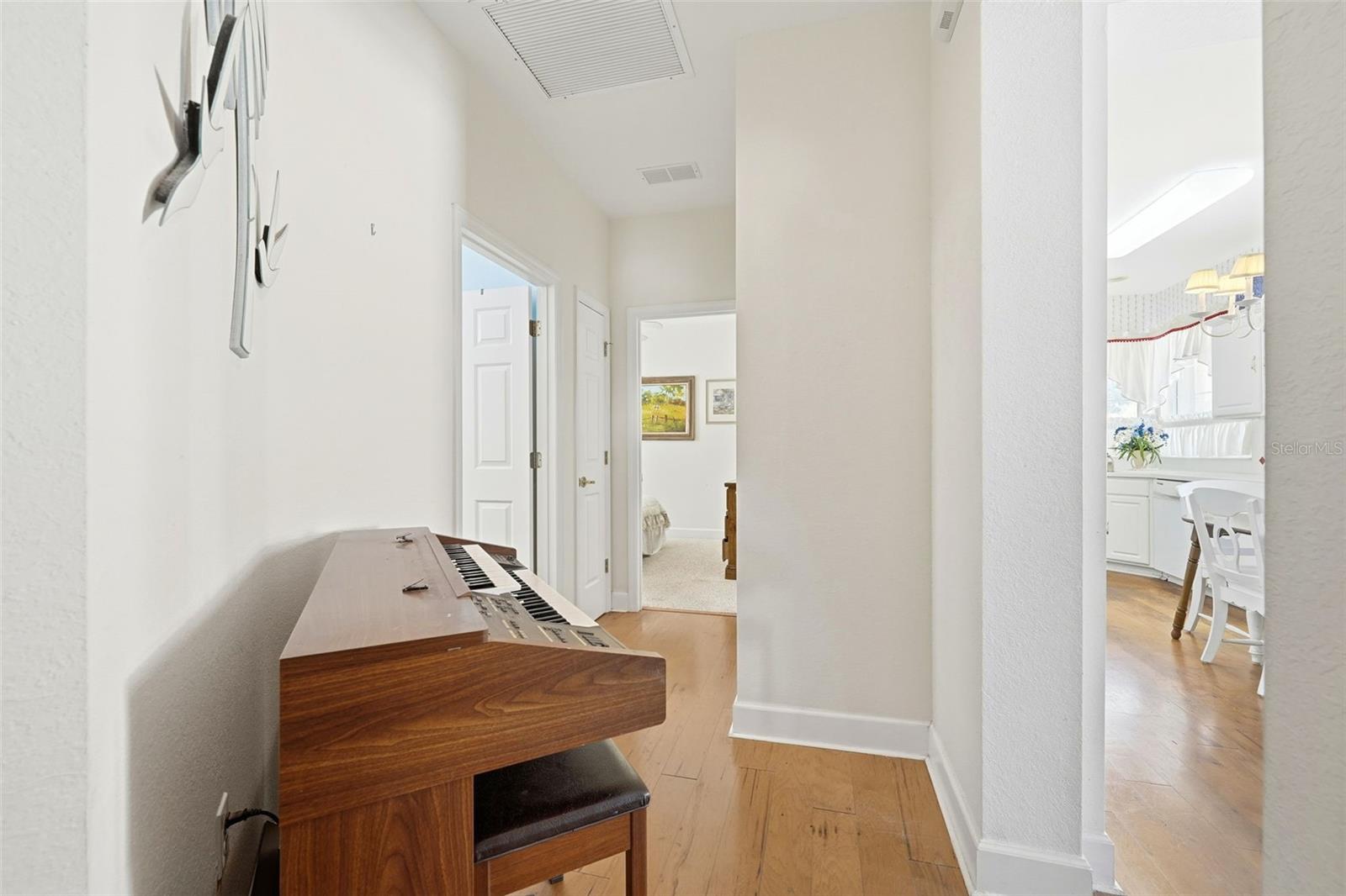 SPRUCE CREEK GOLF & COUNTRY CLUB SAWGRAS - Residential