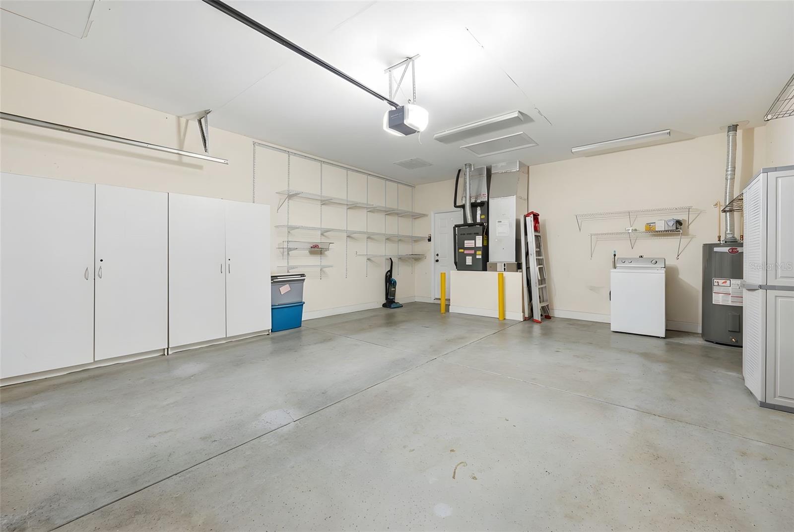 SPRUCE CREEK GOLF & COUNTRY CLUB SAWGRAS - Residential