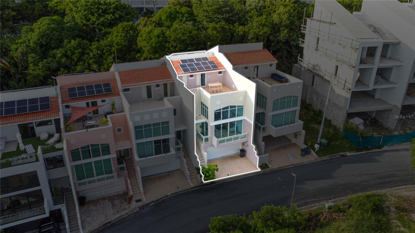 SHELL CASTLE CLUB - Residential