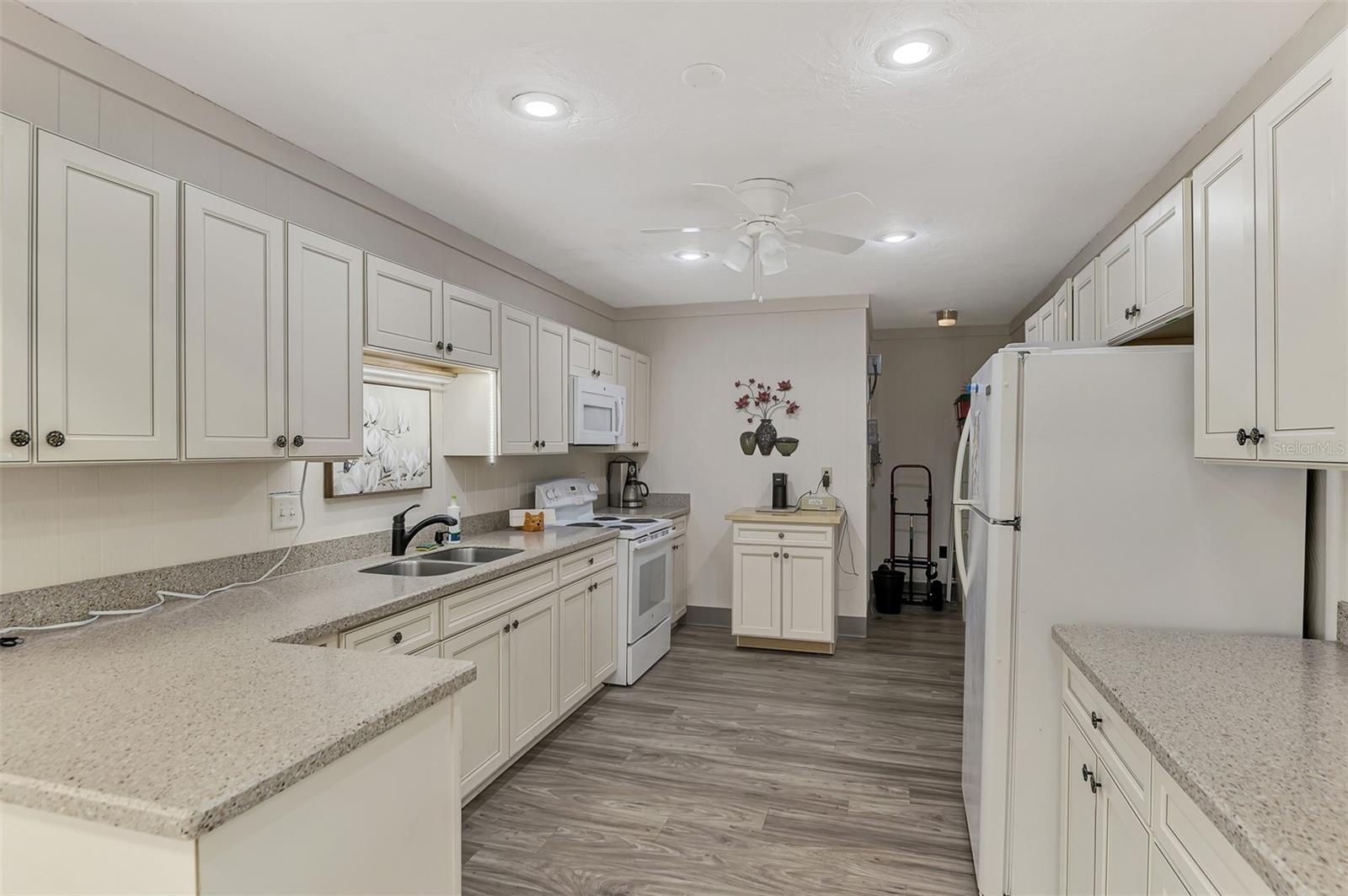 PINEBROOK SOUTH - Residential