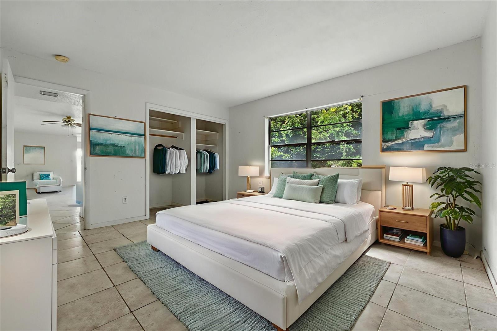 COUNTRY CLUB LAKE ESTATES - Residential