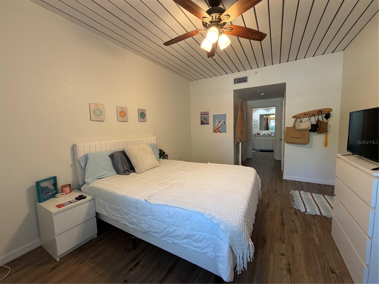 THE MADISON AT SOHO II CONDO - Residential Lease